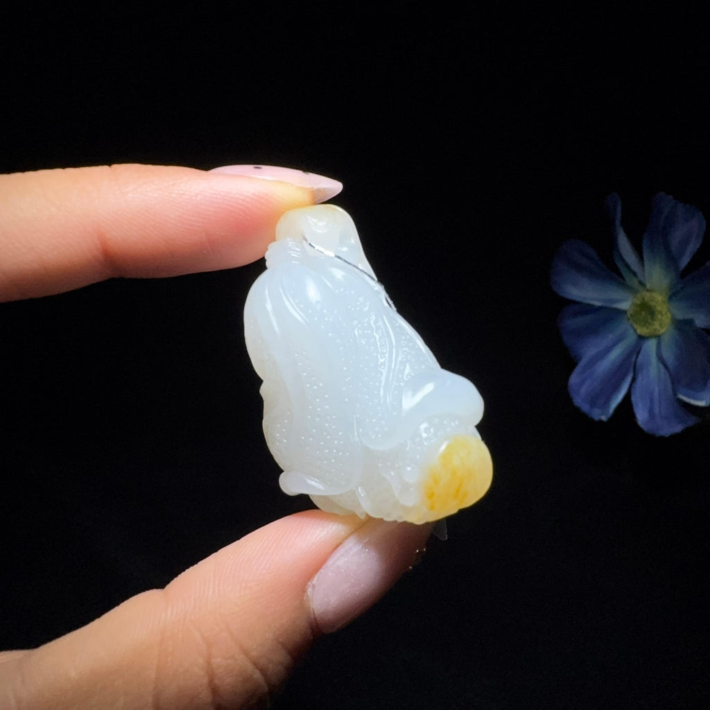 和田玉籽料玉白菜挂件（22.4g）