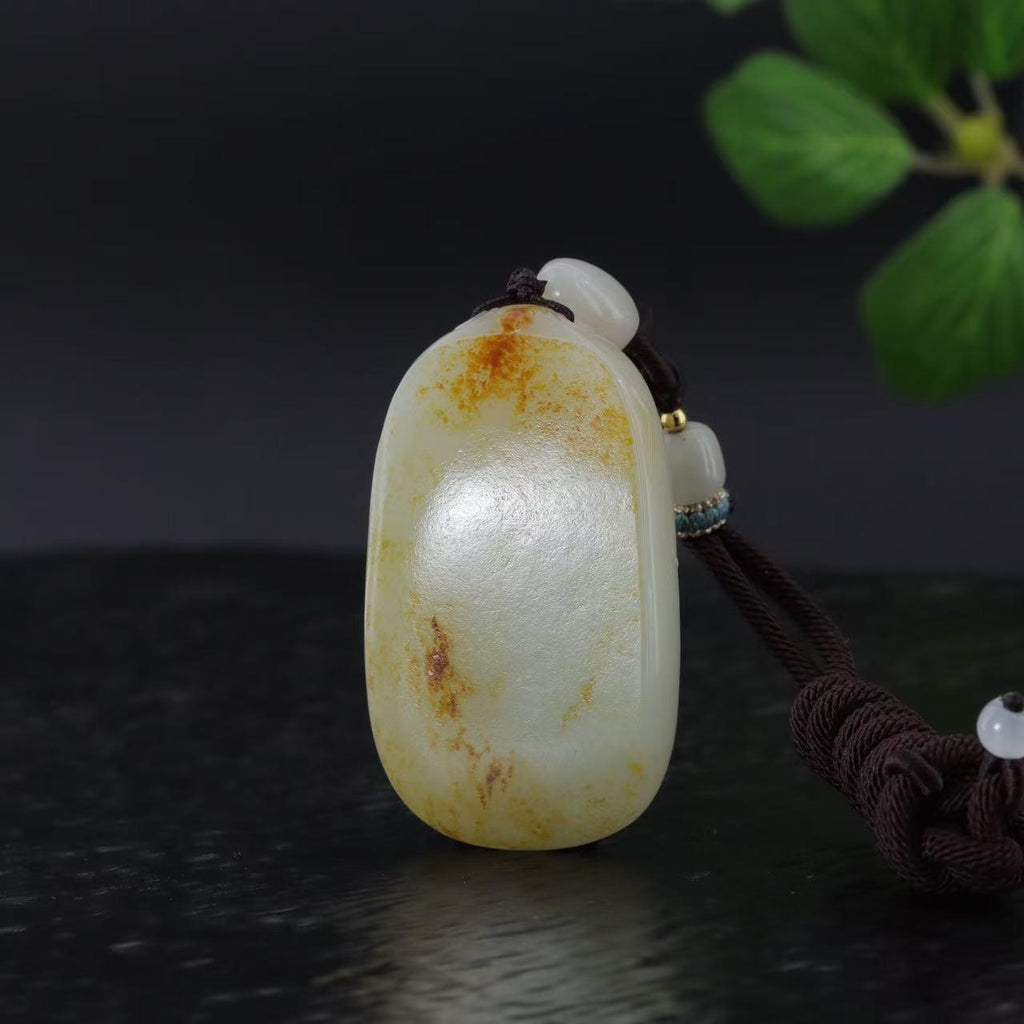 和田玉白玉洒金皮无事牌挂件（58.4g）