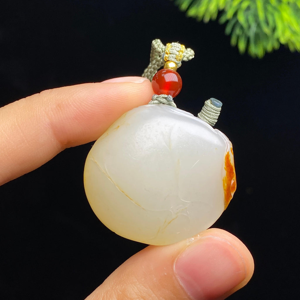 和田玉籽料佛公（19.7g）