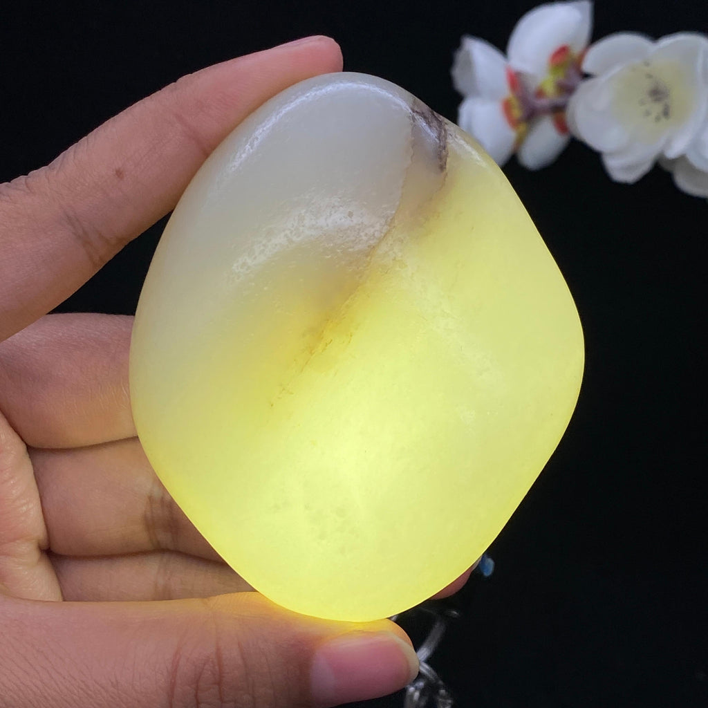 和田玉白玉籽料手把件（187.7g）
