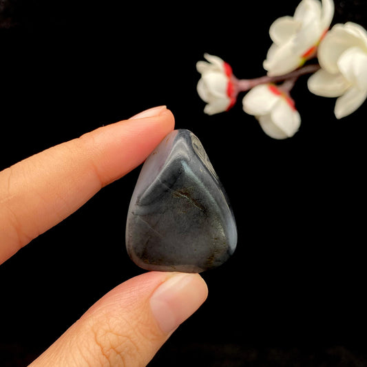 和田玉青花籽料原石（13.2g）