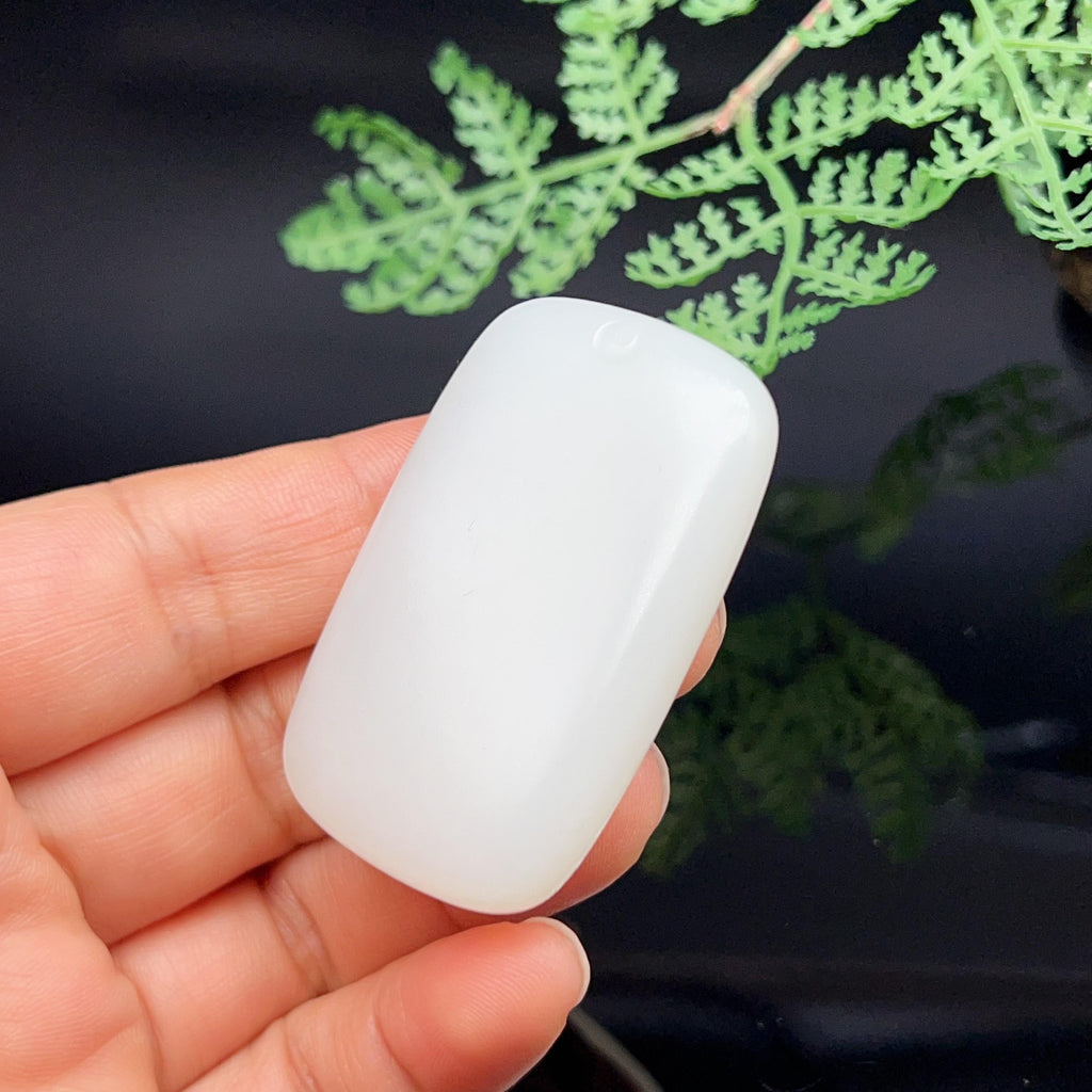 和田玉羊脂白玉无事牌（33.4g）