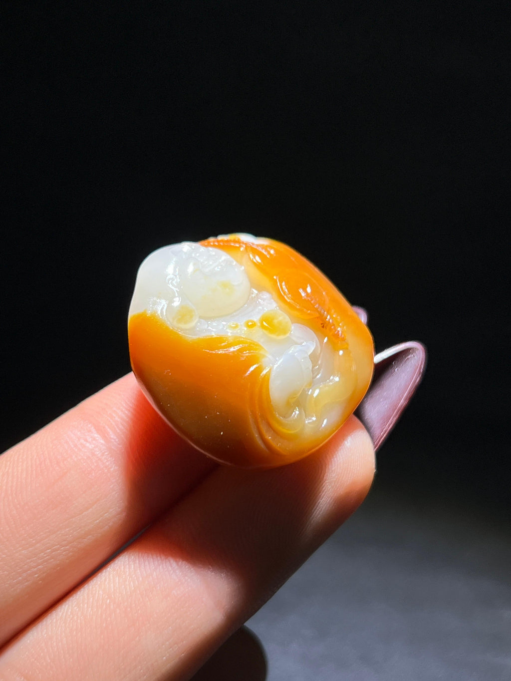 和田玉籽料弥勒的（20.4g）