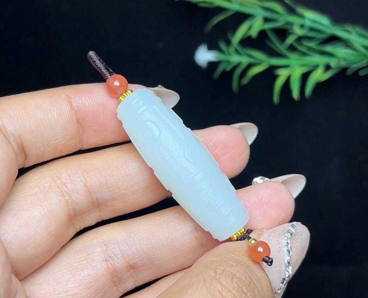 和田白玉九眼天珠（12.5g）