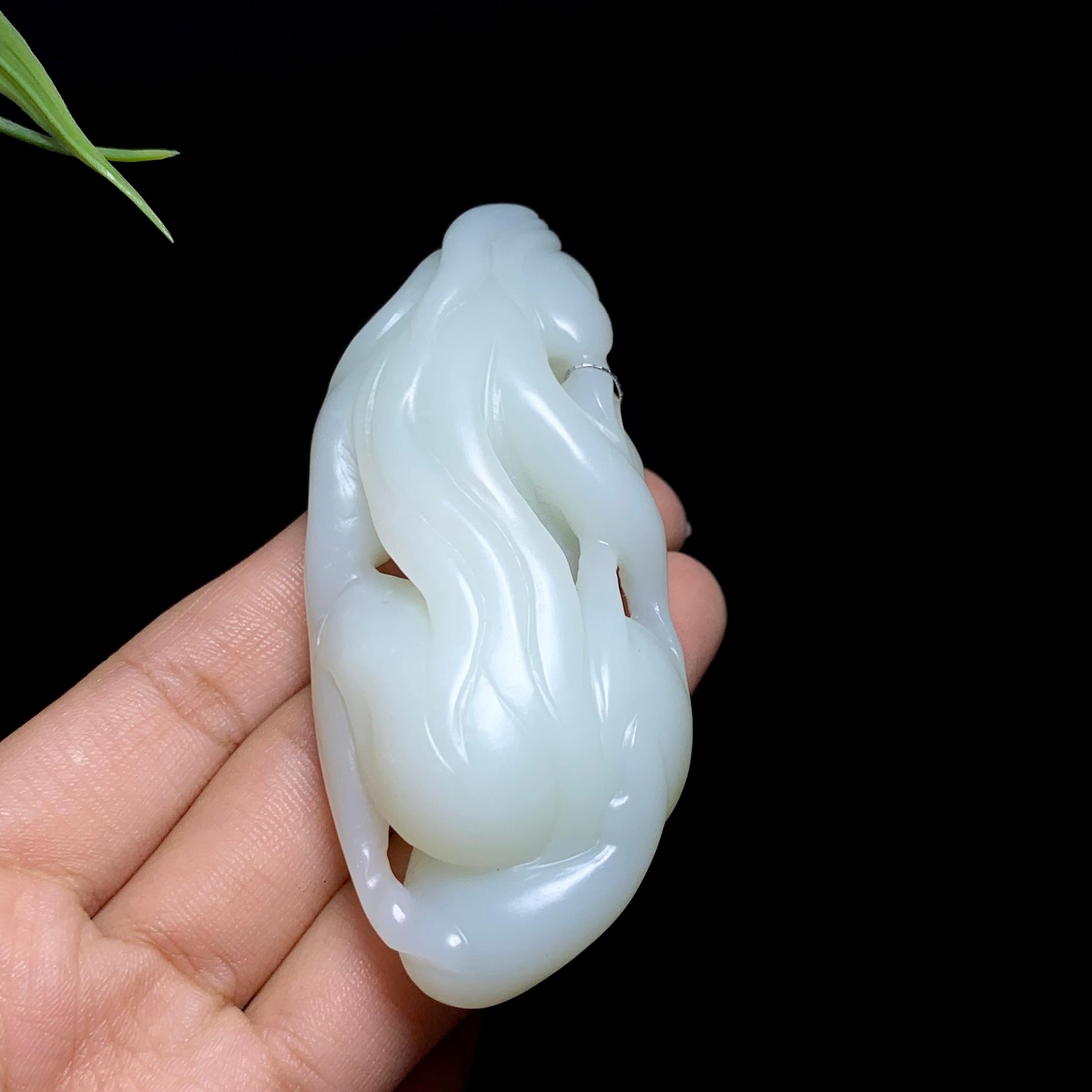 和田羊脂白玉玉贵人手把件（74.6g）