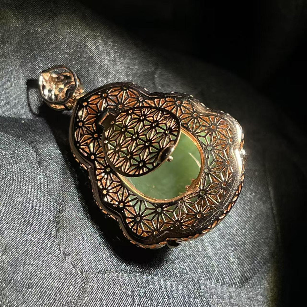和田玉碧玉猫眼金镶佛公（16.5g）