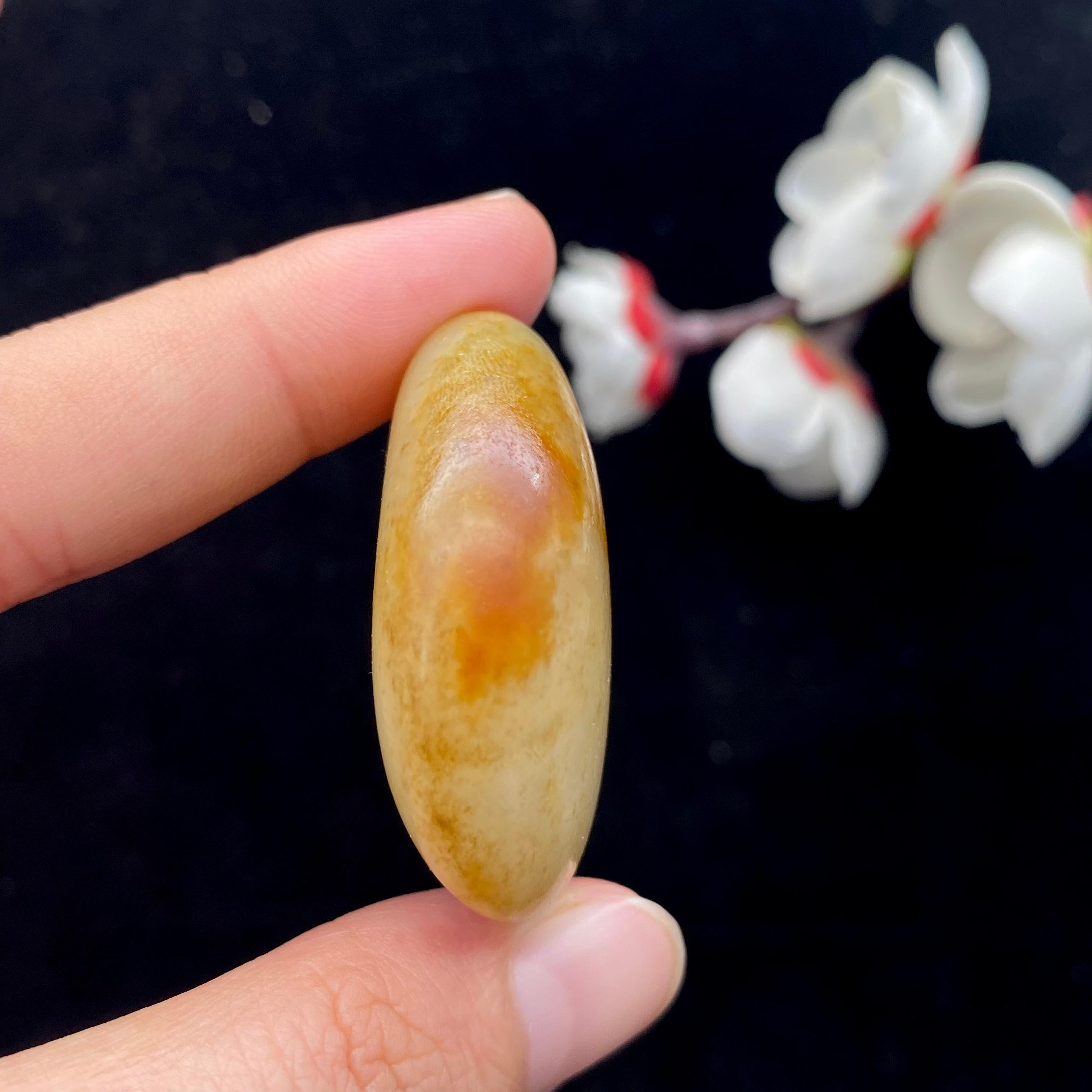 和田玉聚黄皮籽料（35.3g）