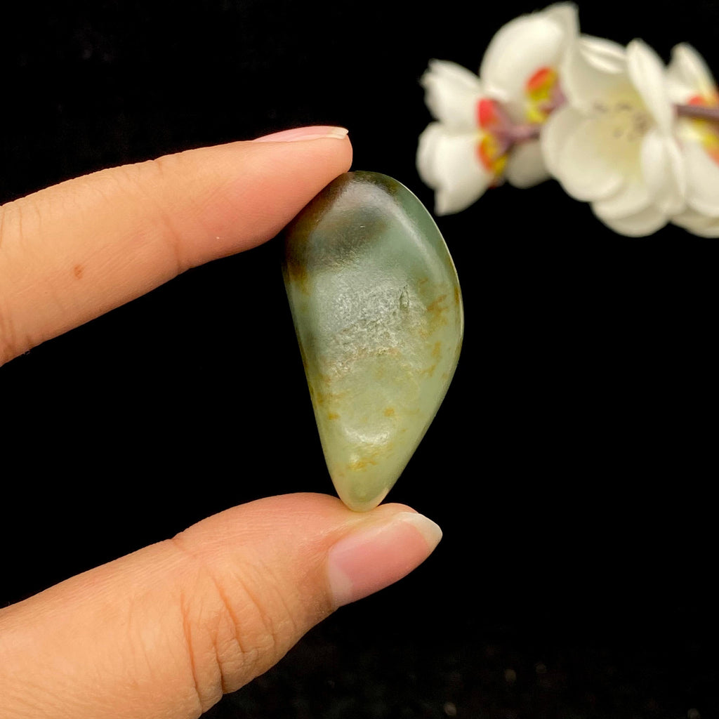 和田玉洒金皮带翠籽料挂件（30g）