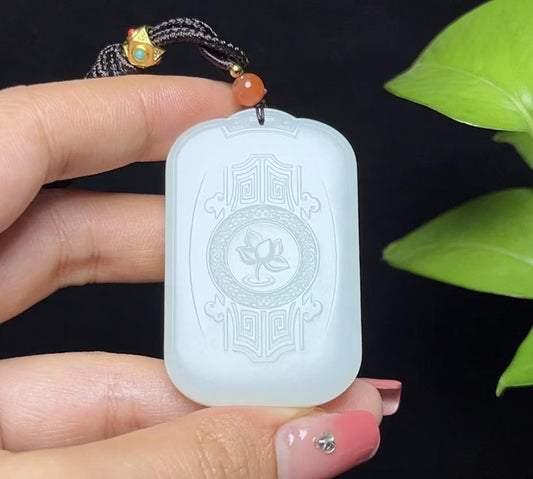和田羊脂玉虚空藏菩萨（38.15g）