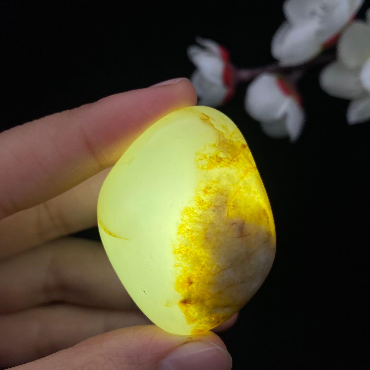 和田玉聚黄皮籽料挂件（36.6g）