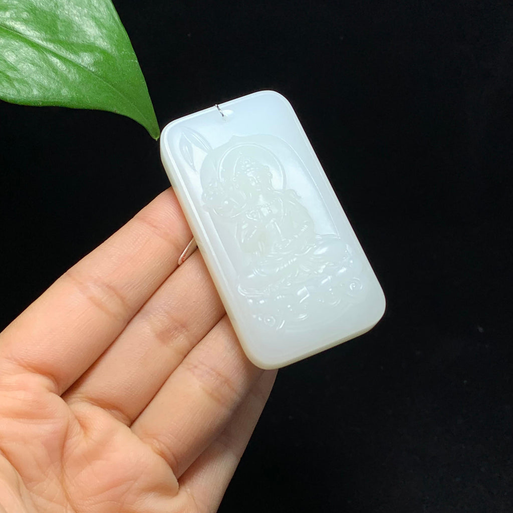 收藏级和田山料羊脂白玉莲花观音挂件（53.8g）