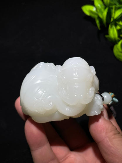 收藏级顶级和田玉羊脂白（封侯拜相）手把（254.0g）