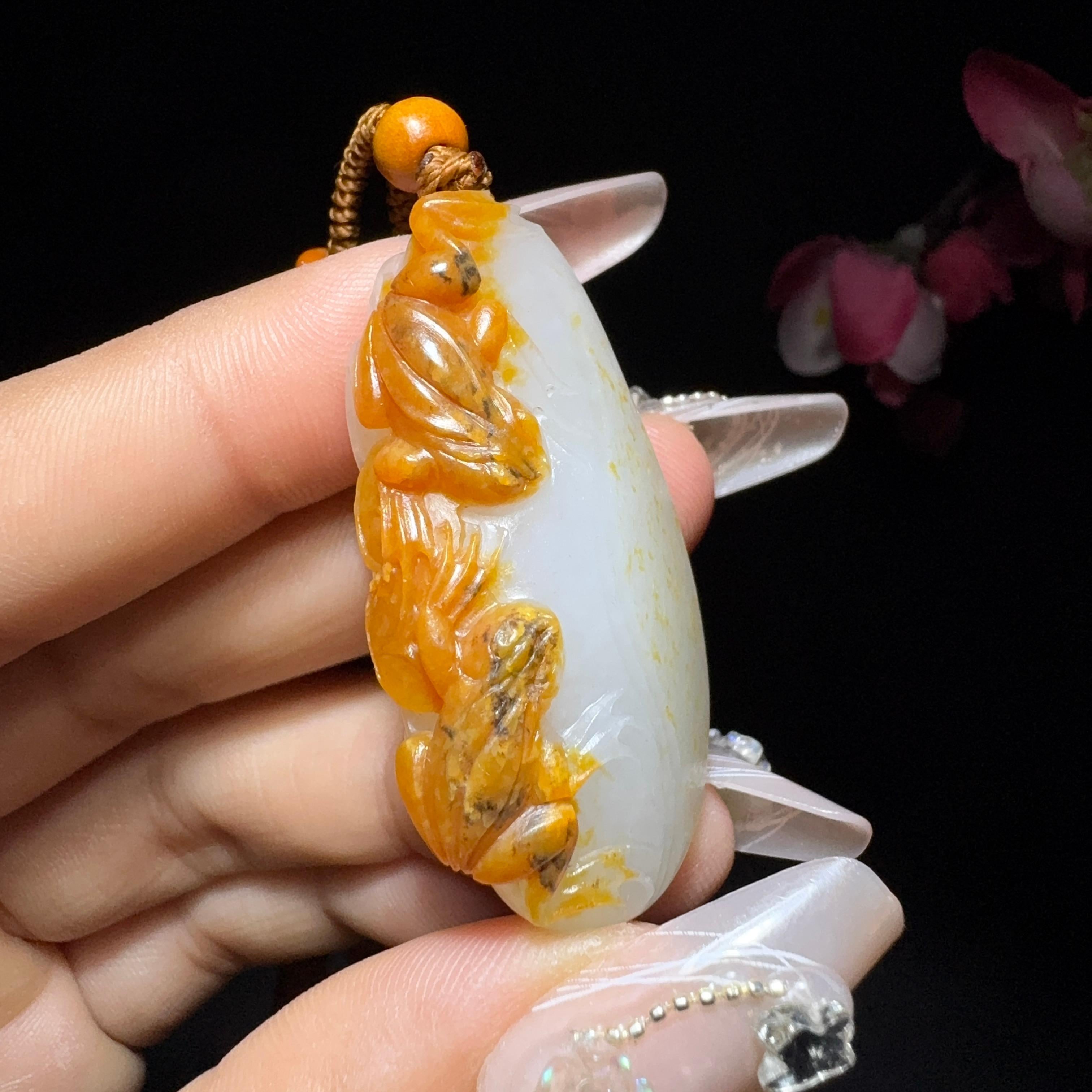 和田玉籽料挂件金蟾（30.3g）