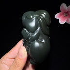 和田玉沙枣青兔子手把件（264.5g）
