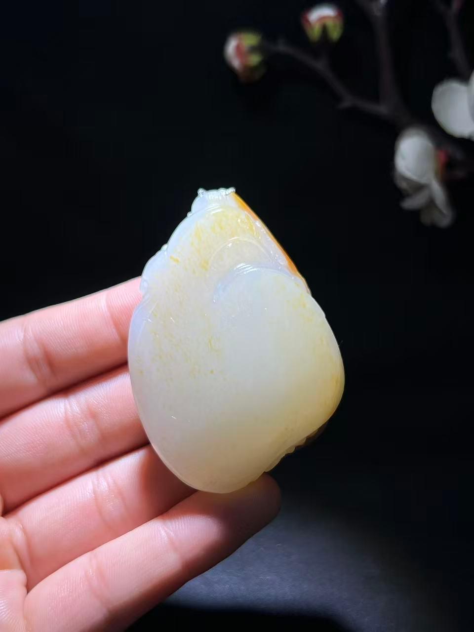 和田玉籽料龙（65.0g）