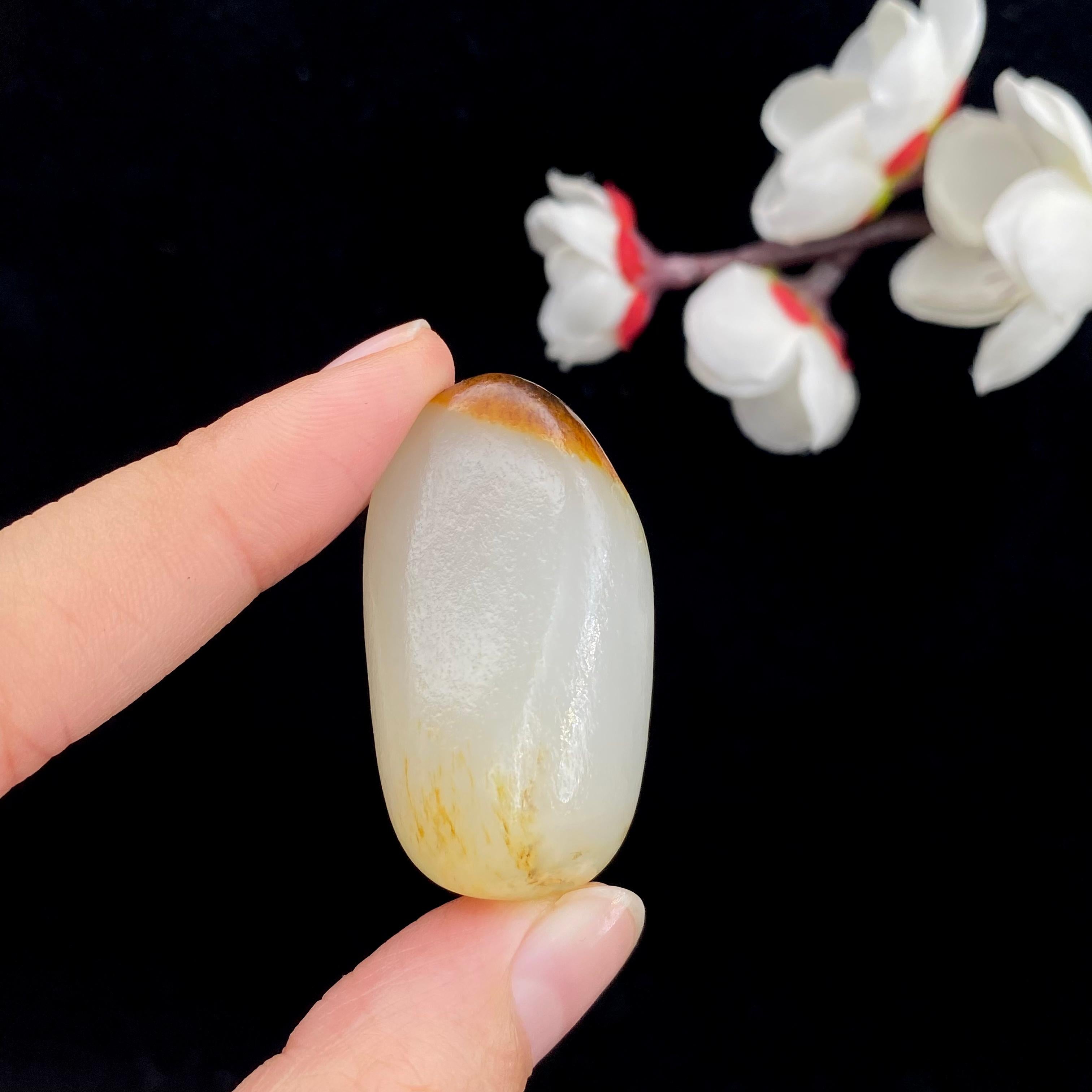 和田玉聚黄皮籽料原石（23.2g）
