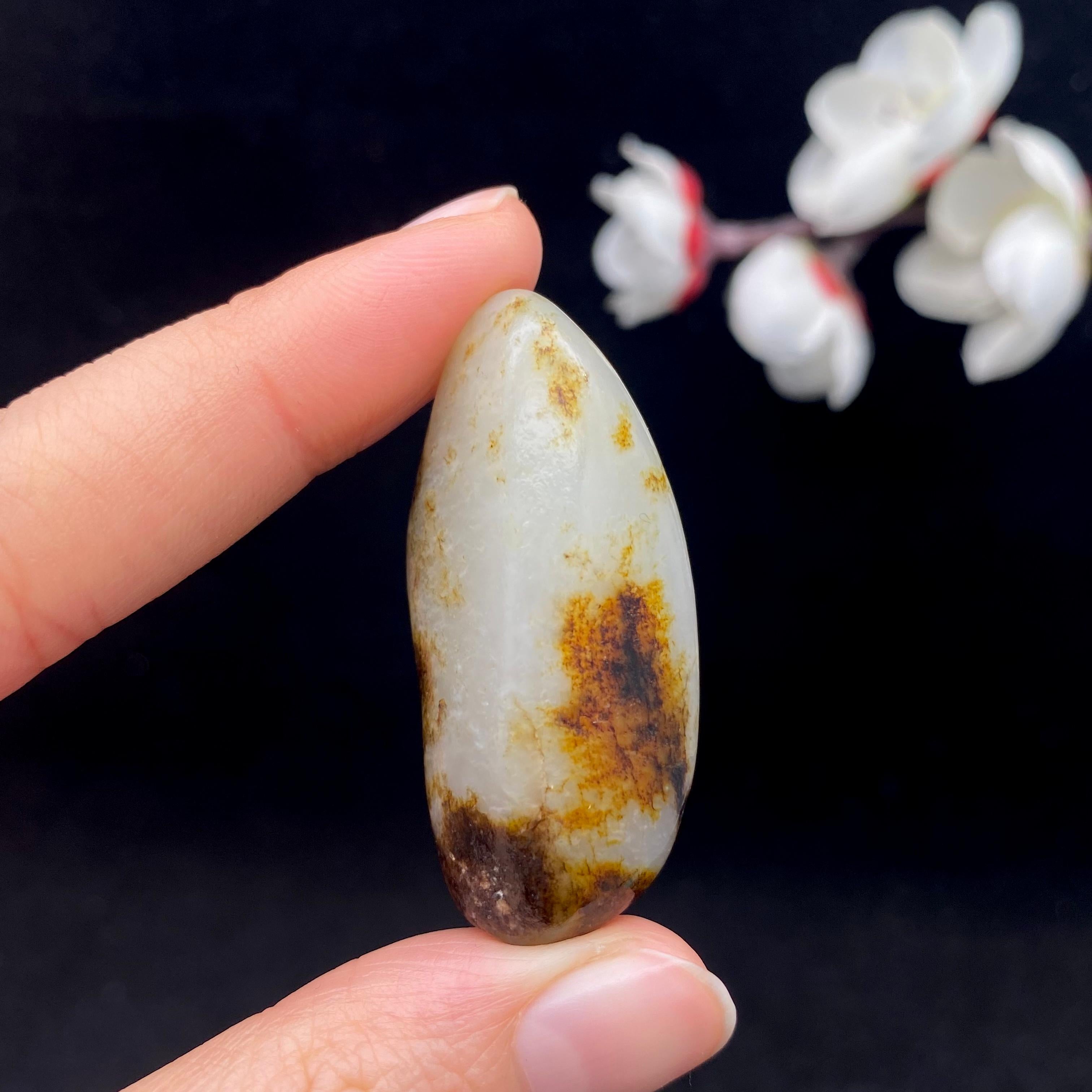 和田玉秋梨皮籽料（18.4g）