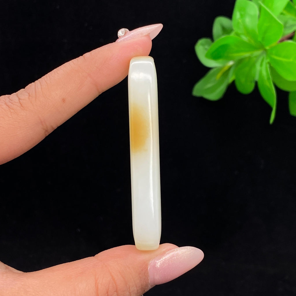 和田玉糖白【平安无事牌】挂件（48.3g）