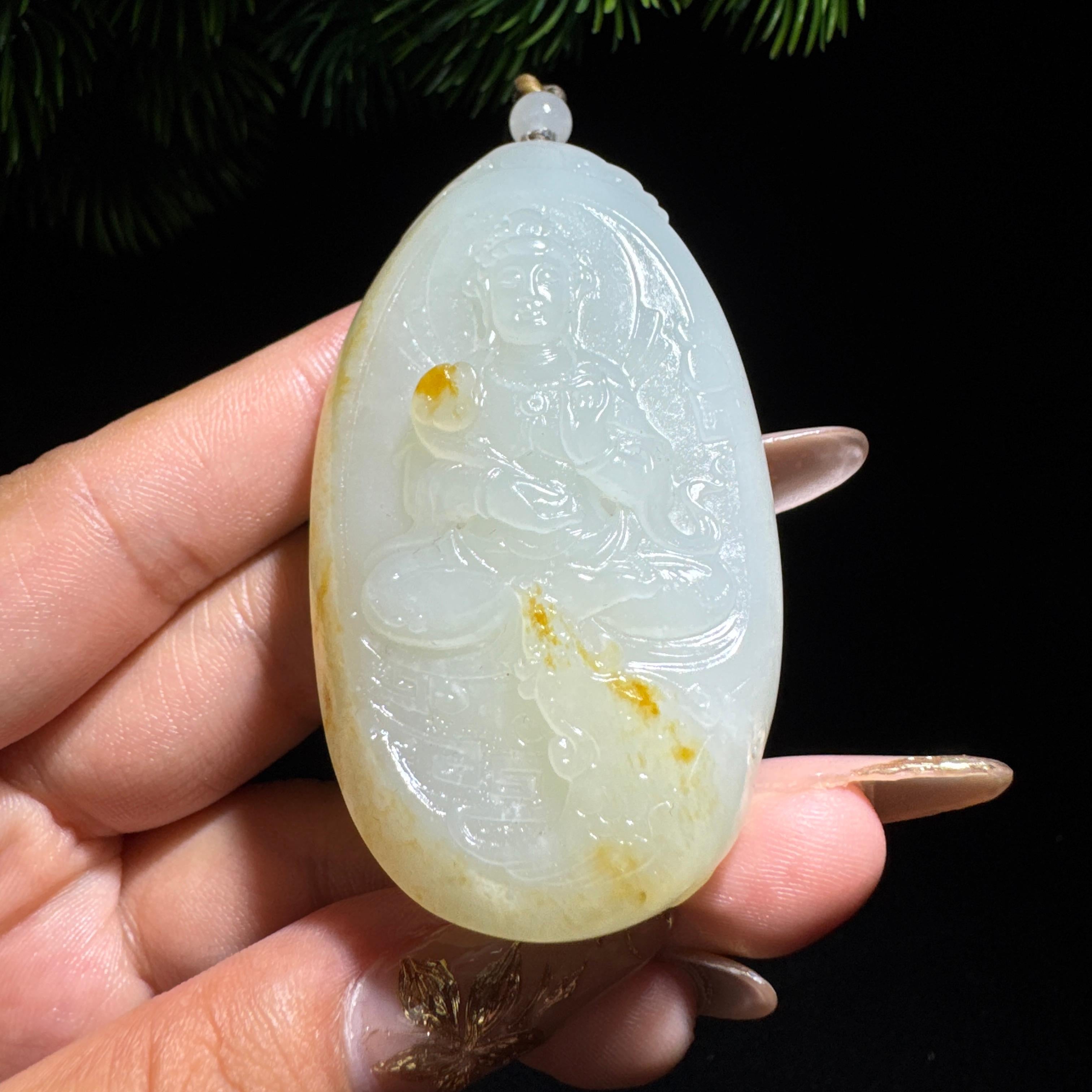 和田玉籽料观音（62.0g）