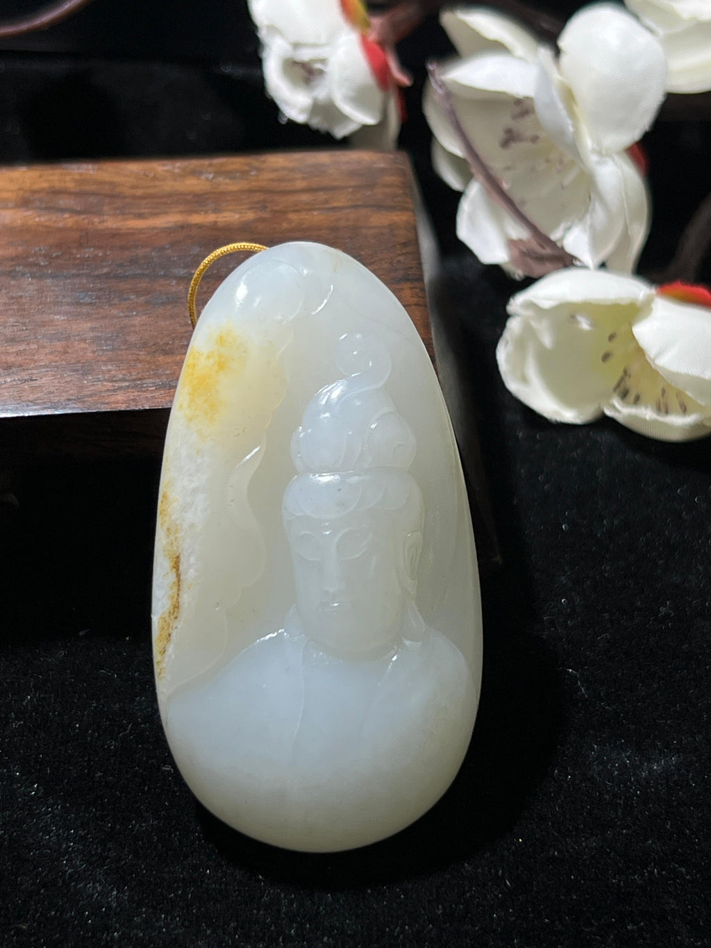 和田籽料观音挂件
