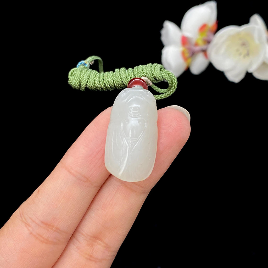 和田玉籽料【蝉】挂件（8.4g）
