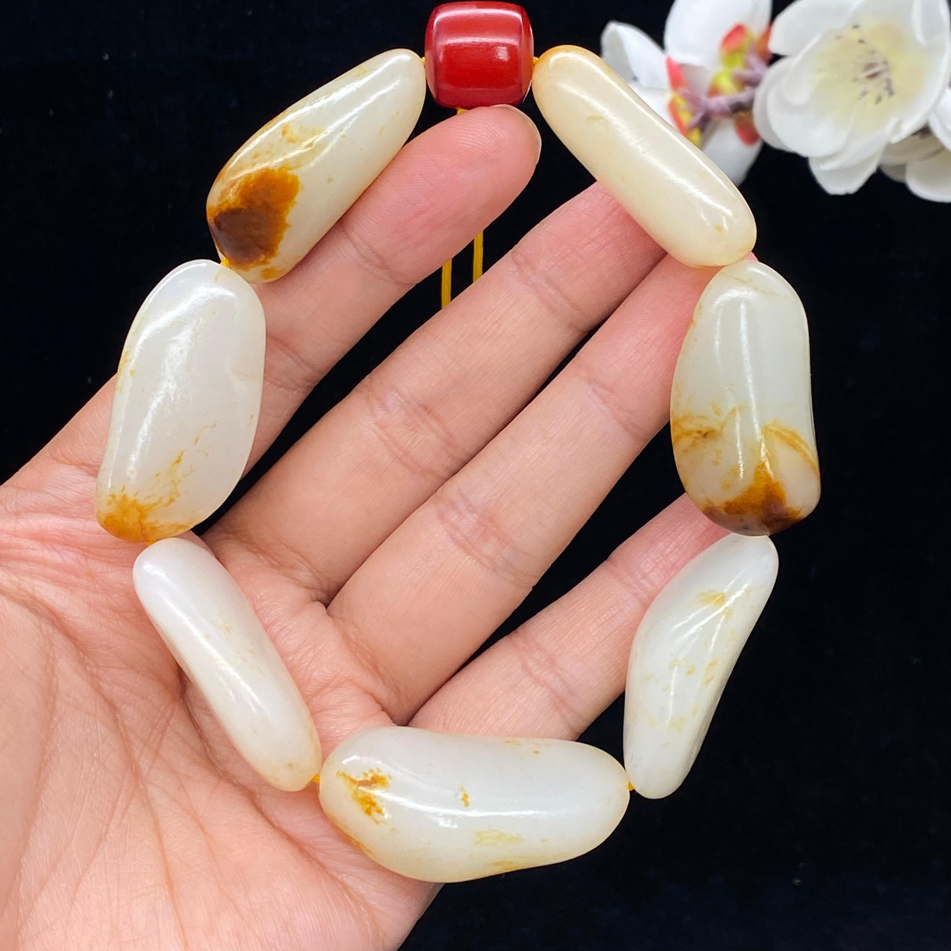 和田玉洒金皮籽料【精品手串】（91.3g）