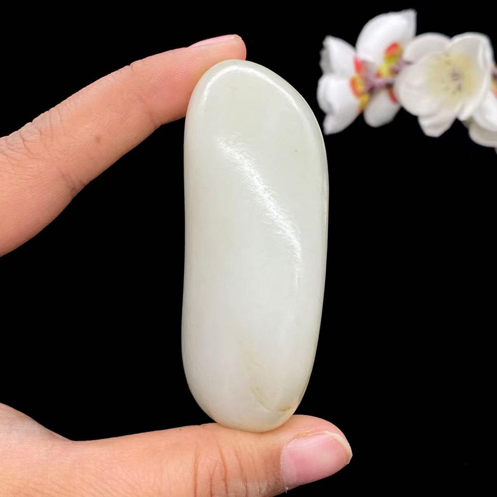 和田玉白玉籽料手把件（164.2g）