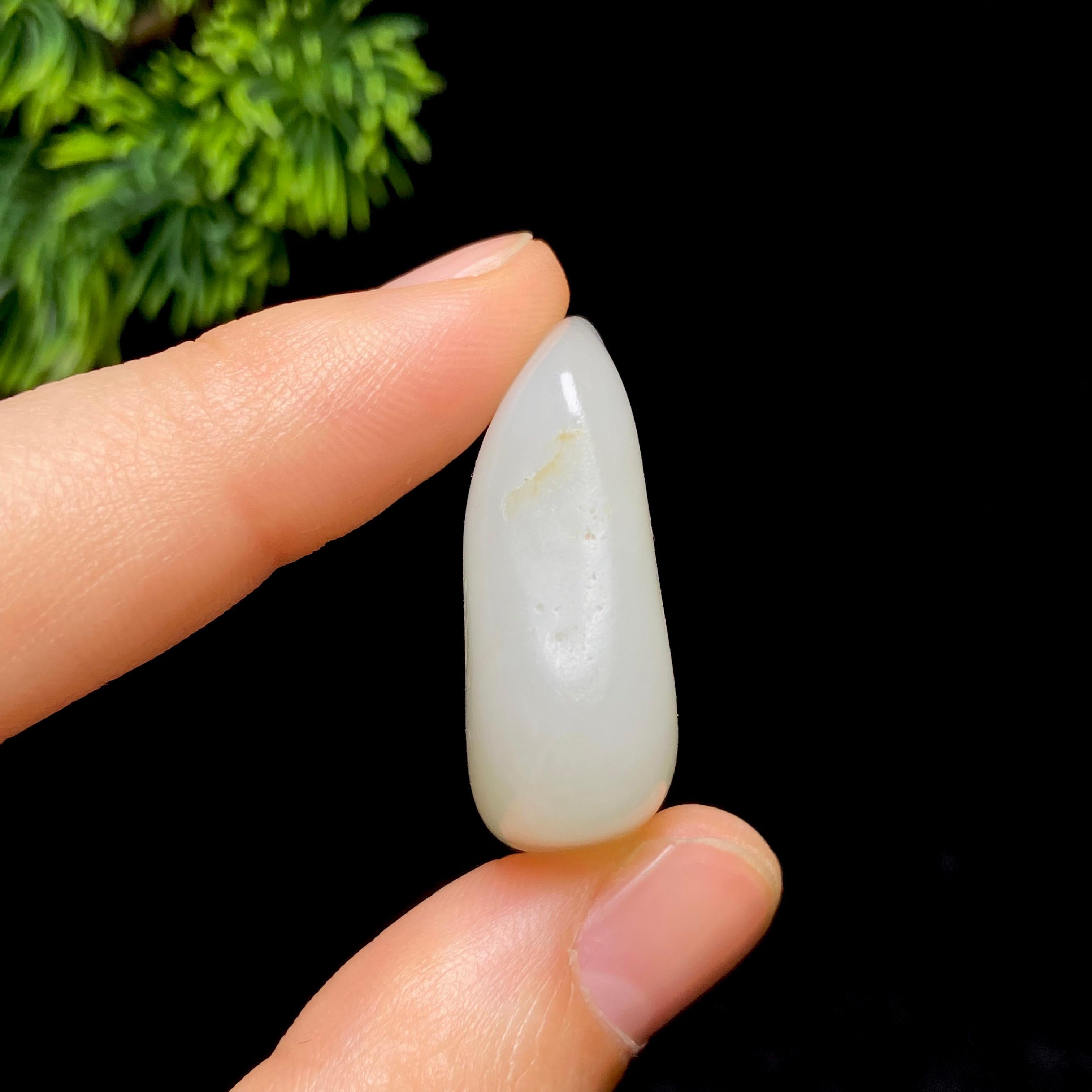 和田玉白玉籽料（17.3g）