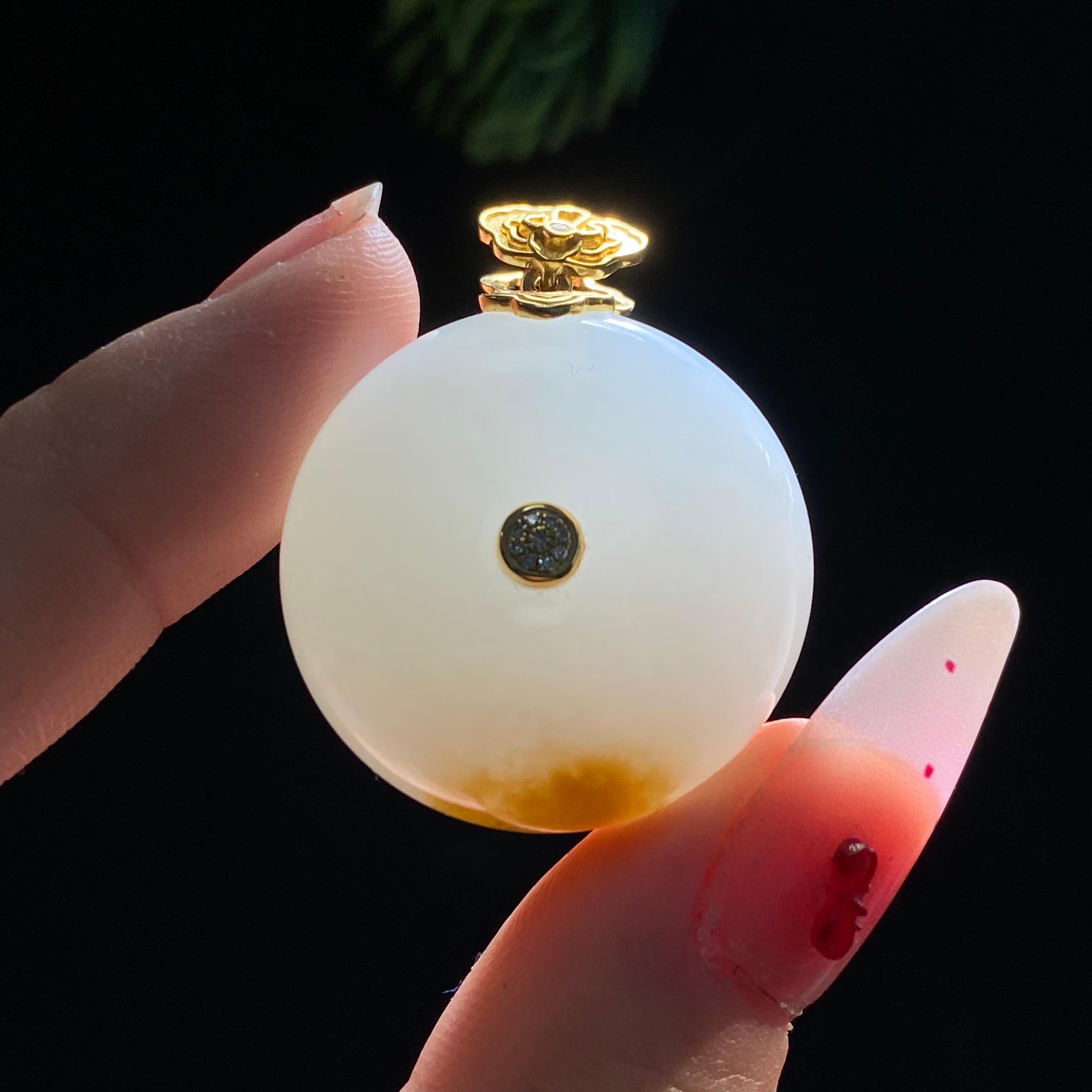 和田玉18k镶金糖白平安扣01024631（17.0g）