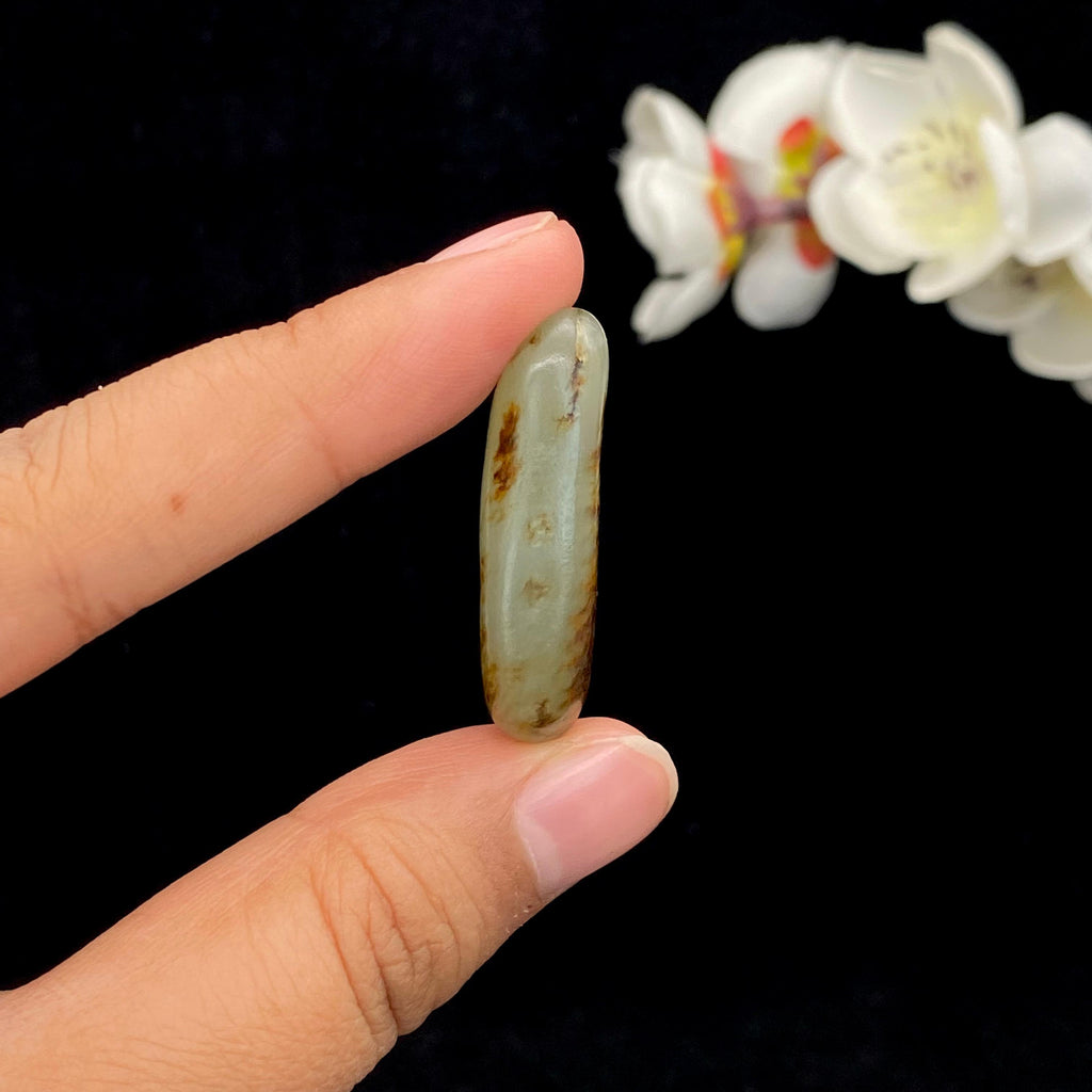 【超值推荐】和田玉聚黄皮籽料原石（11.9g）