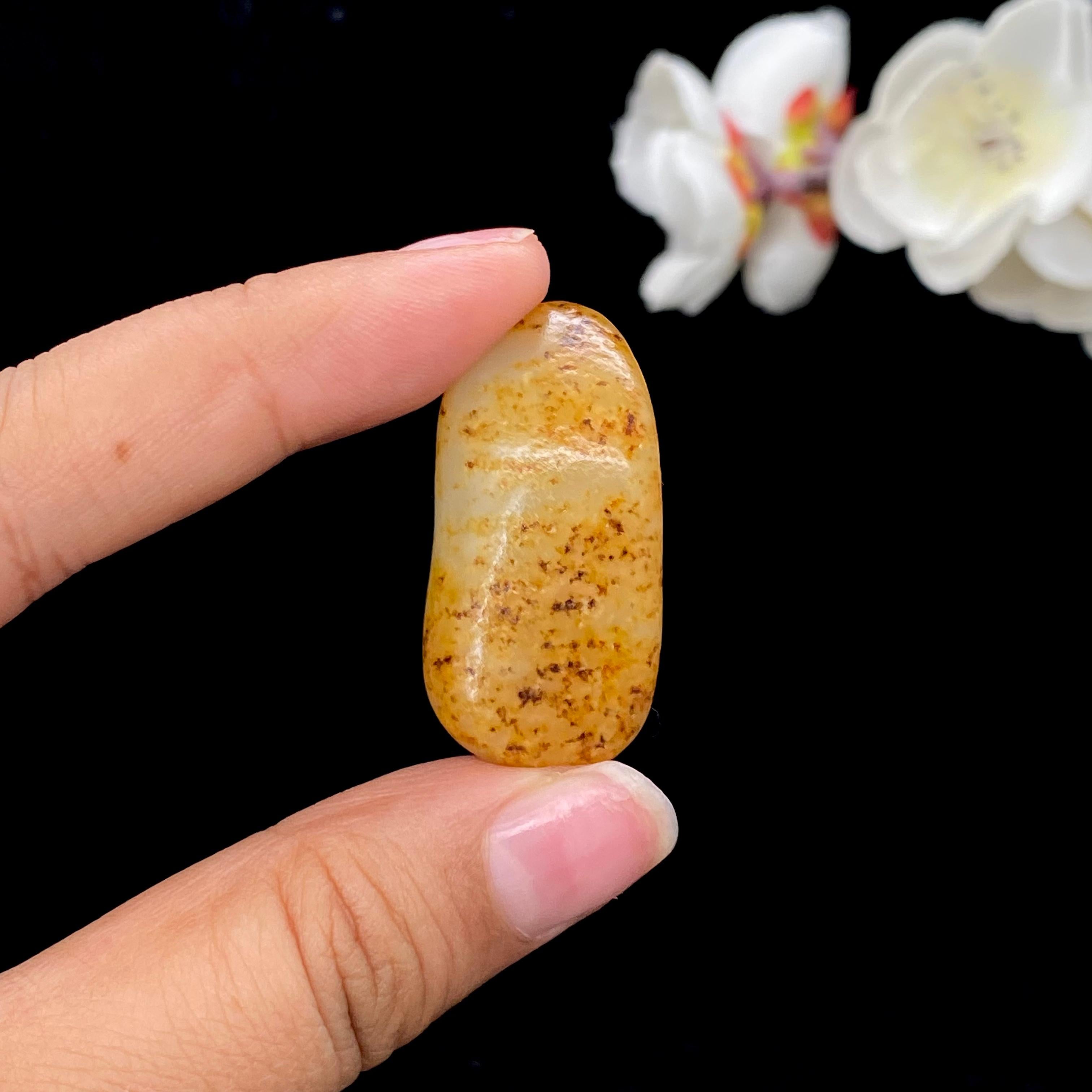 和田玉洒金皮籽料（15.1g）