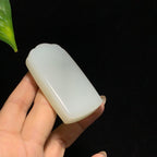 和田山料羊脂白玉无事牌挂件（76.7g）