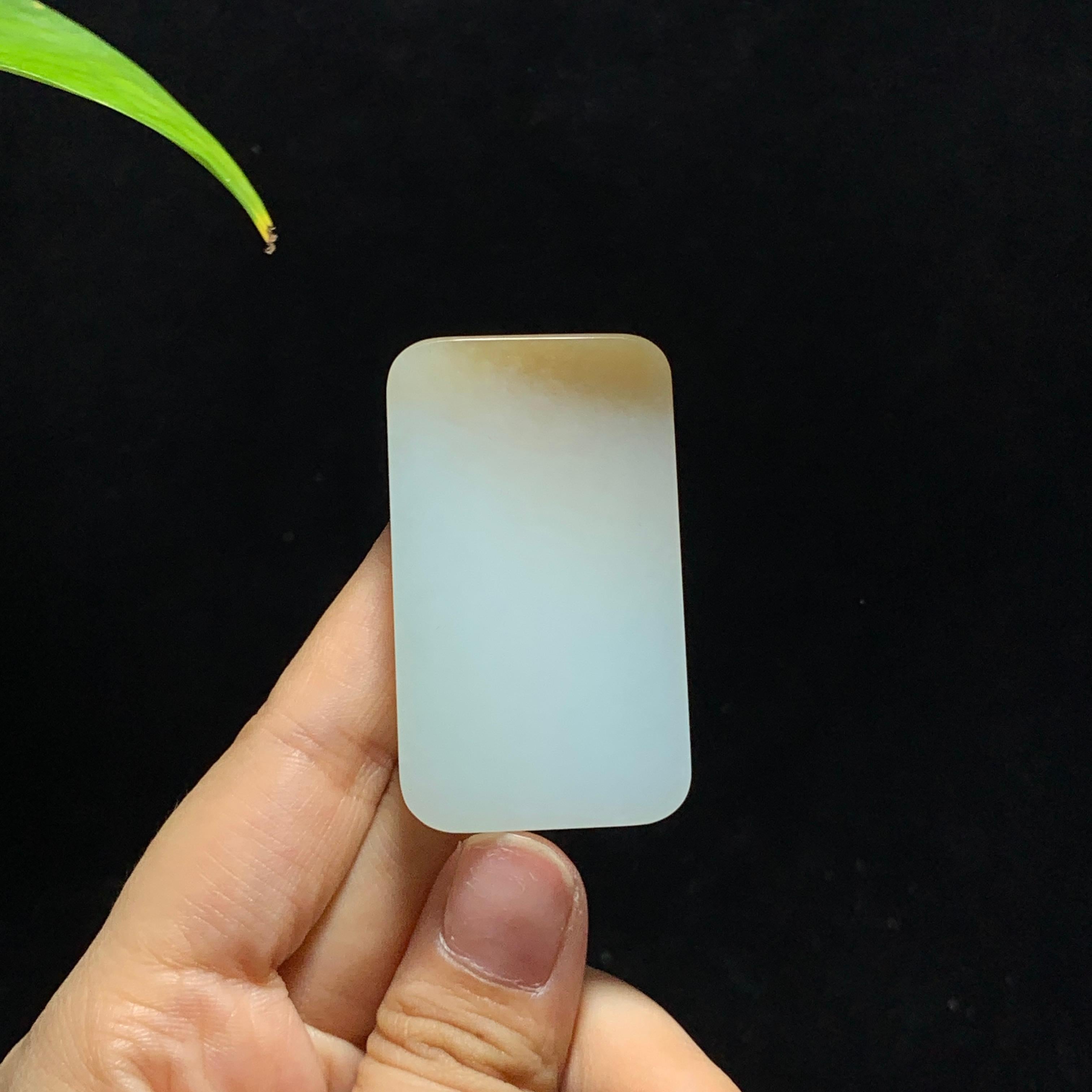 和田山料糖白玉无事牌挂件（37.2g）