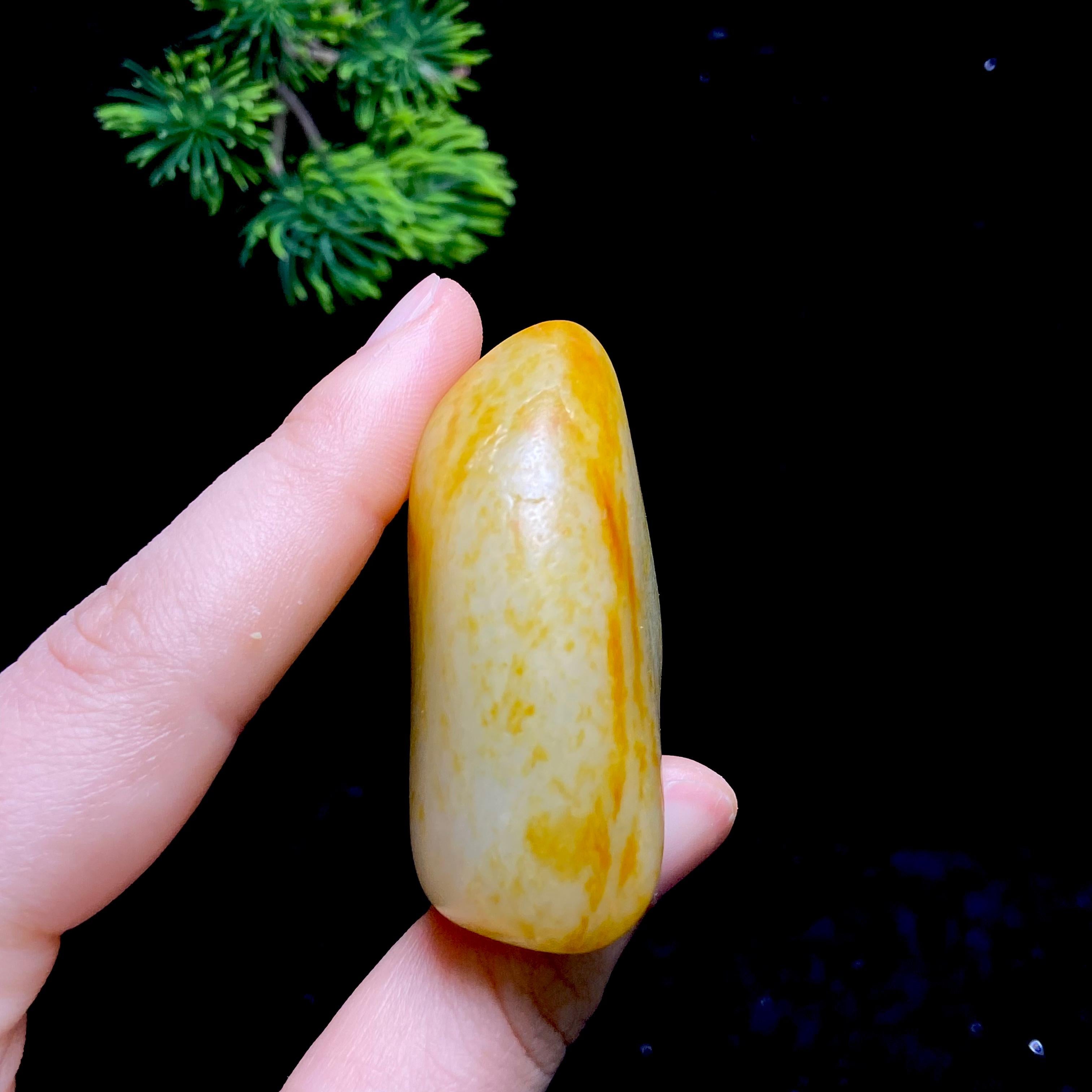 和田玉洒金皮籽料（83g）