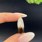 【超值推荐】和田玉秋梨皮籽料（4.05g）