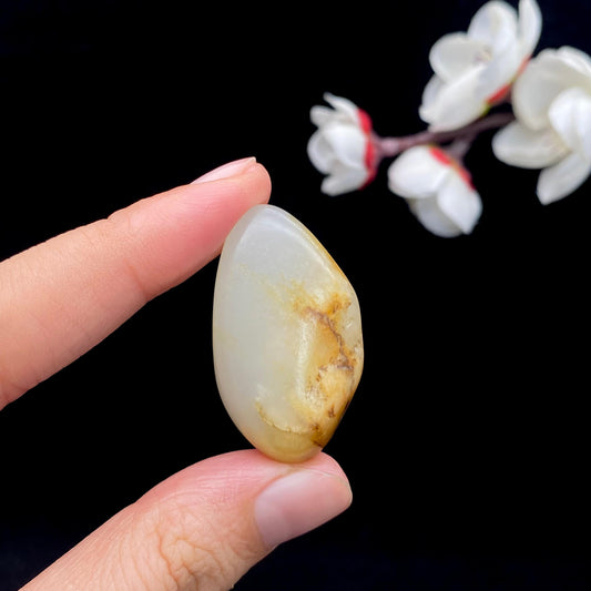 和田玉聚黄皮籽料原石（13.2g）