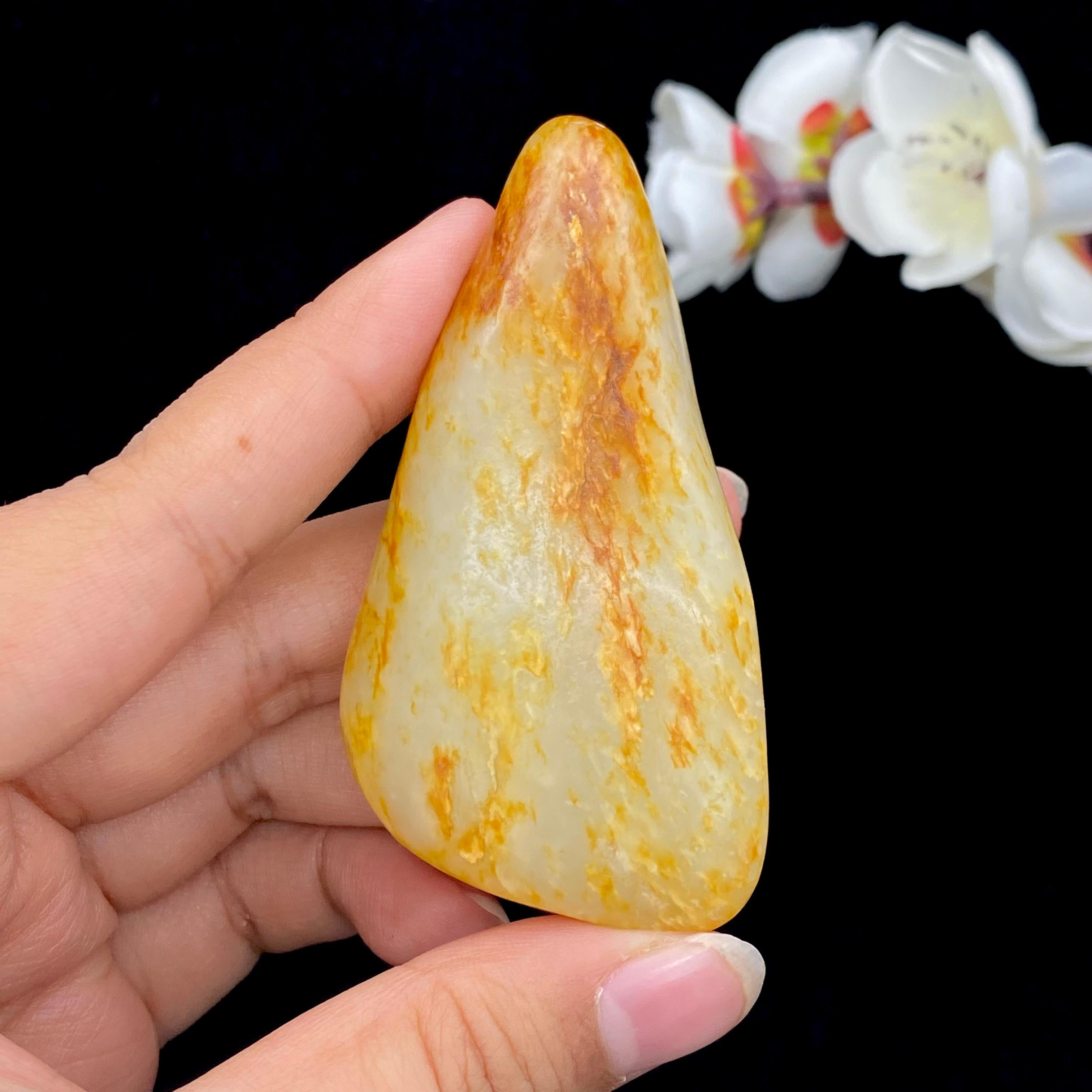 和田玉满洒金皮籽料原石（77.4g）