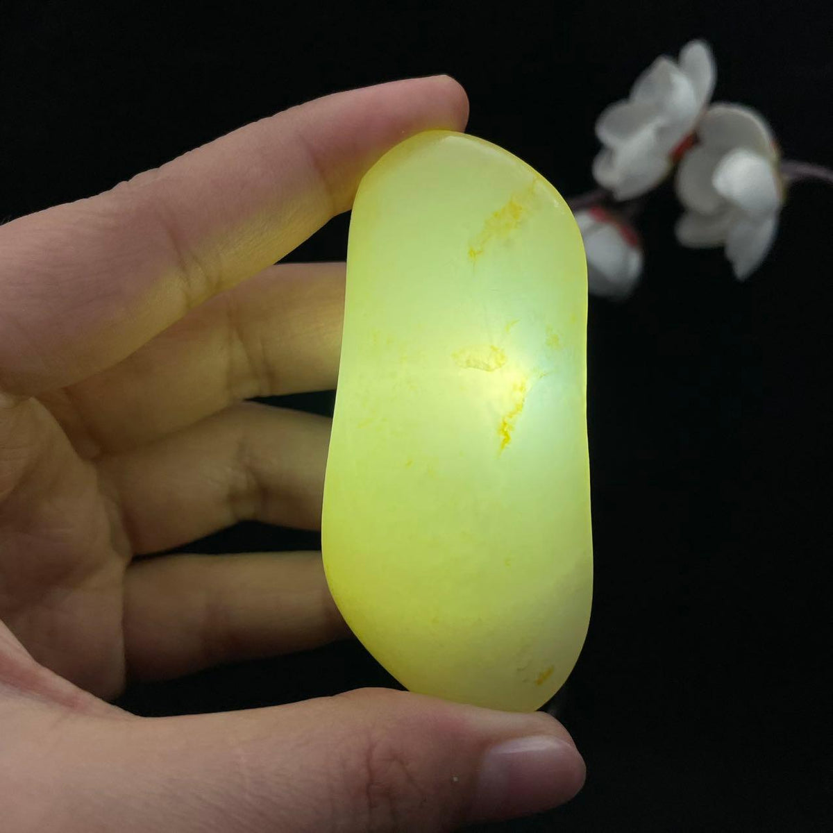 和田玉白玉带洒金皮籽料籽料（48.6g）