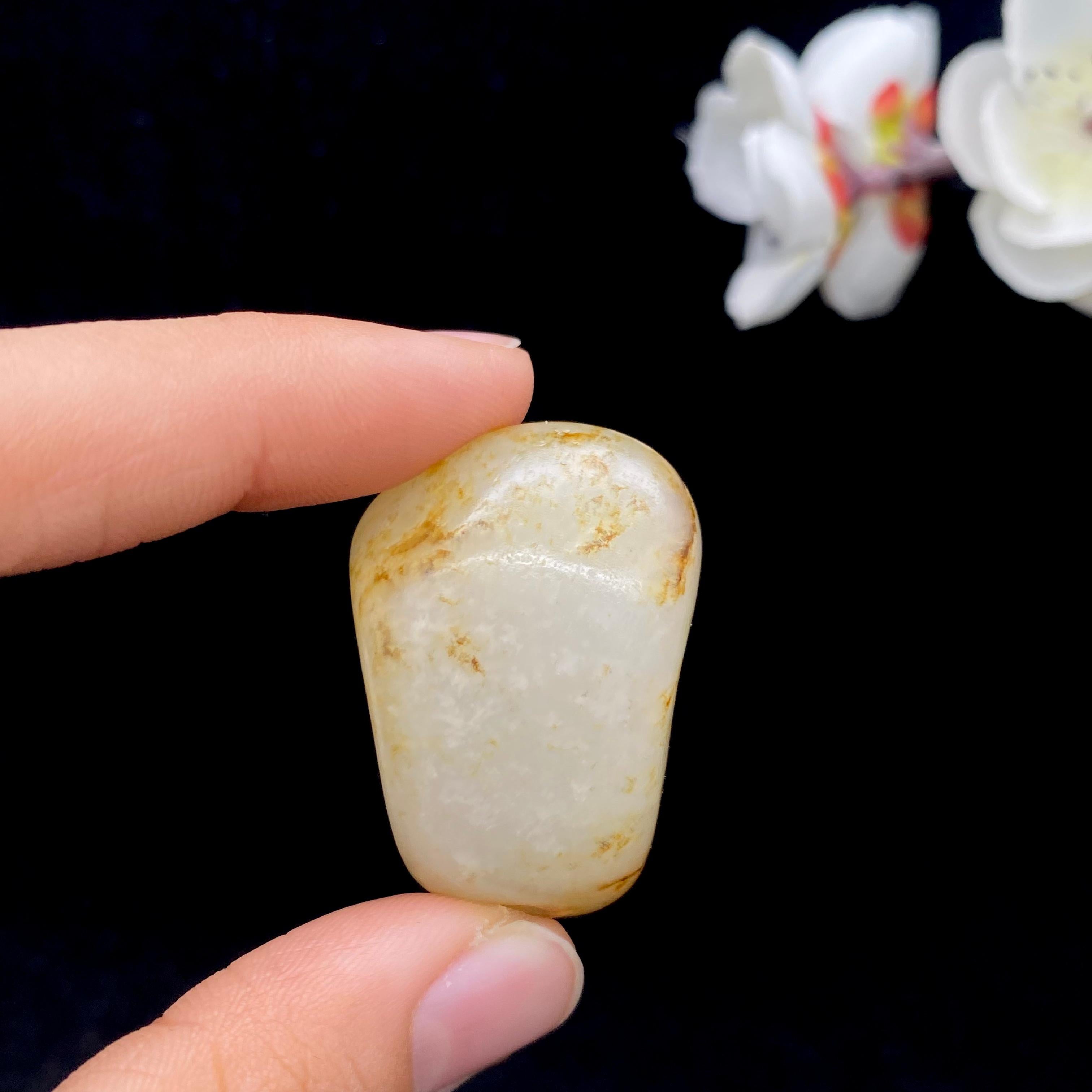 和田玉洒金皮籽料挂件（28.2g）