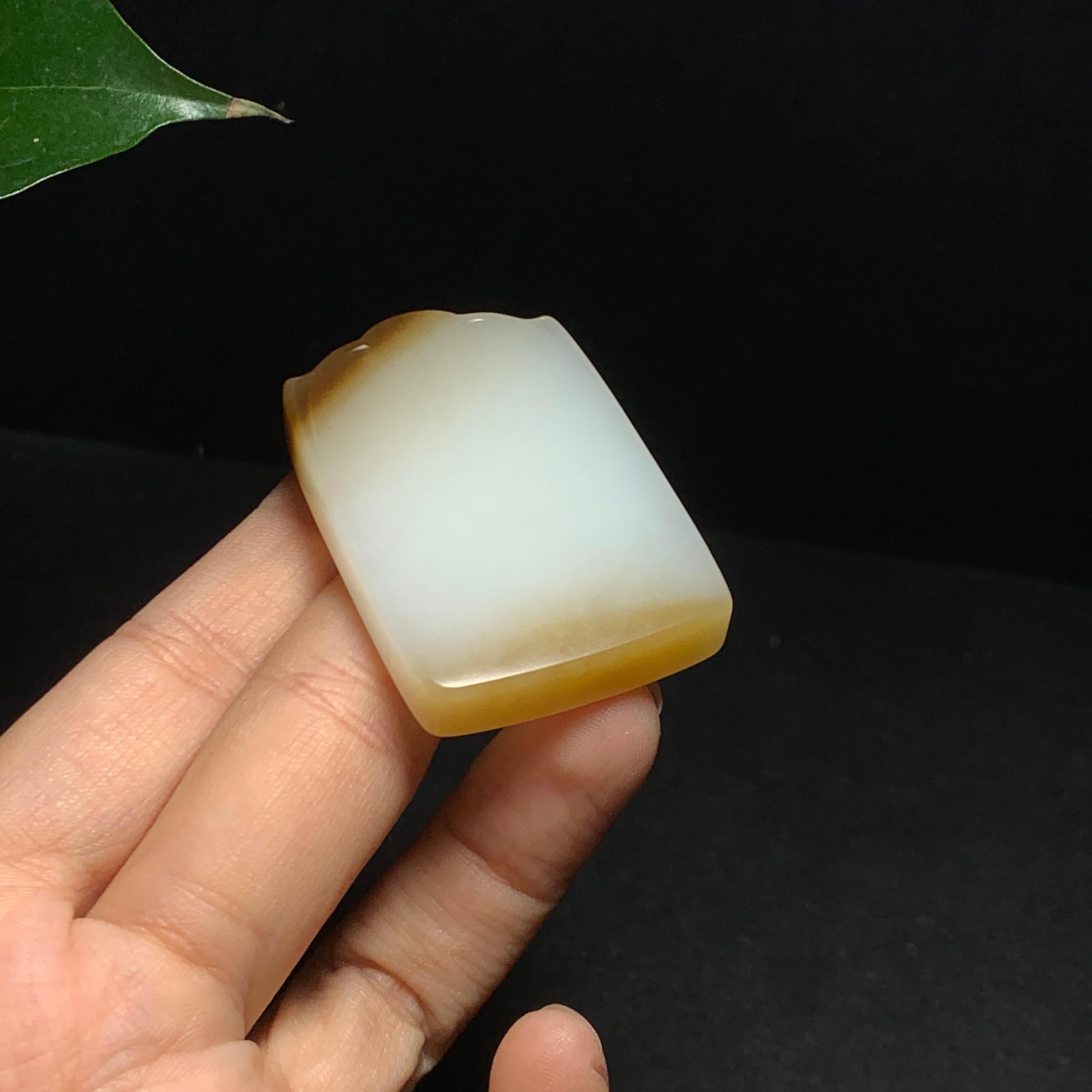 和田山料糖白玉无事牌挂件（39.2g）