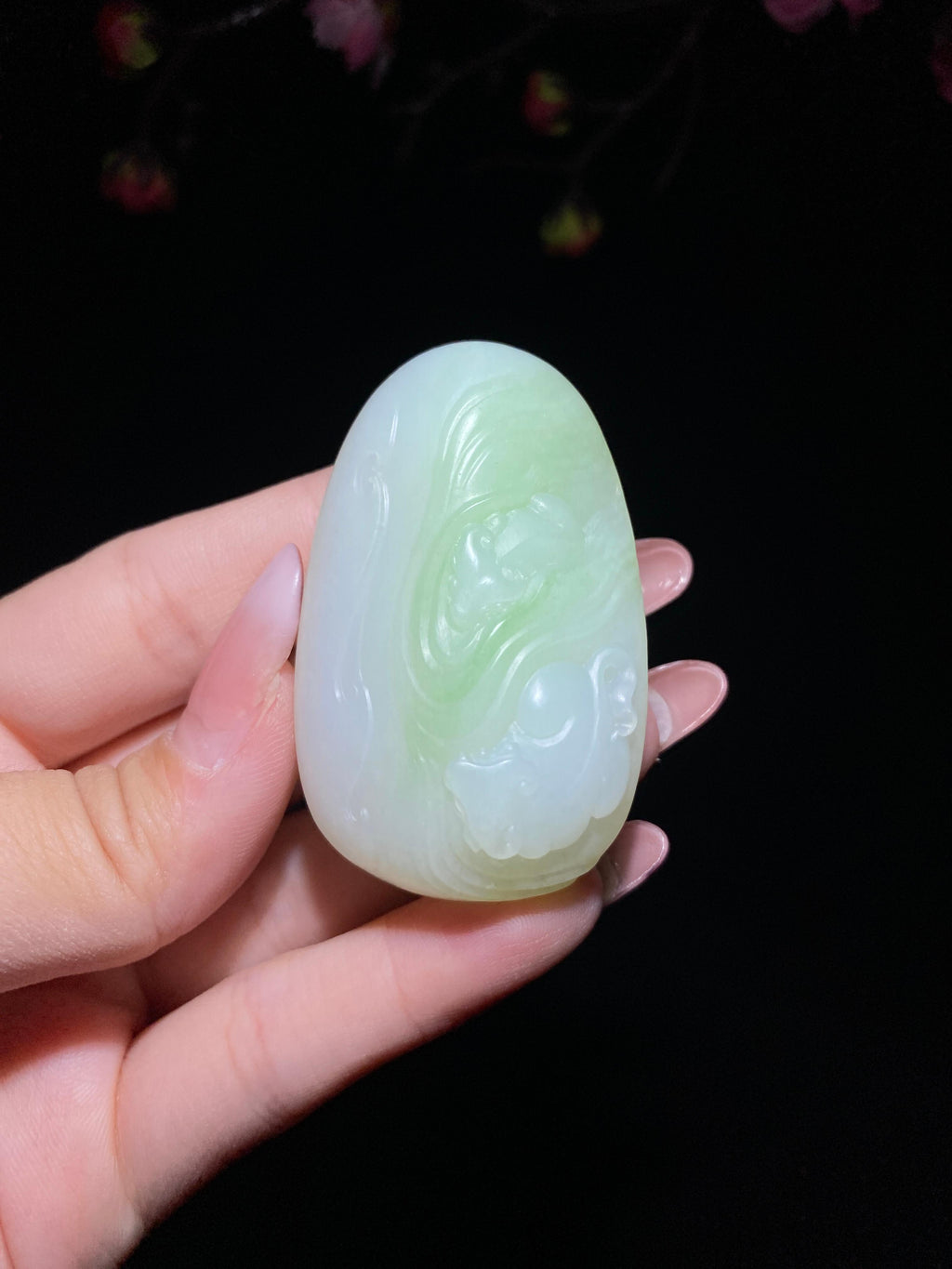 和田玉翠青牛挂件（48.8g）