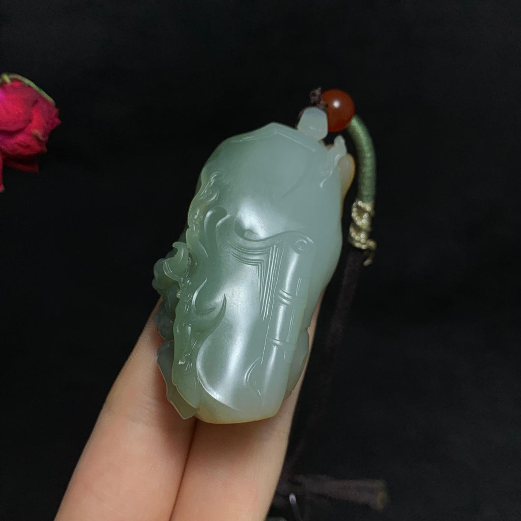 玉龙喀什河洒金皮籽料老子问经（62.8g）