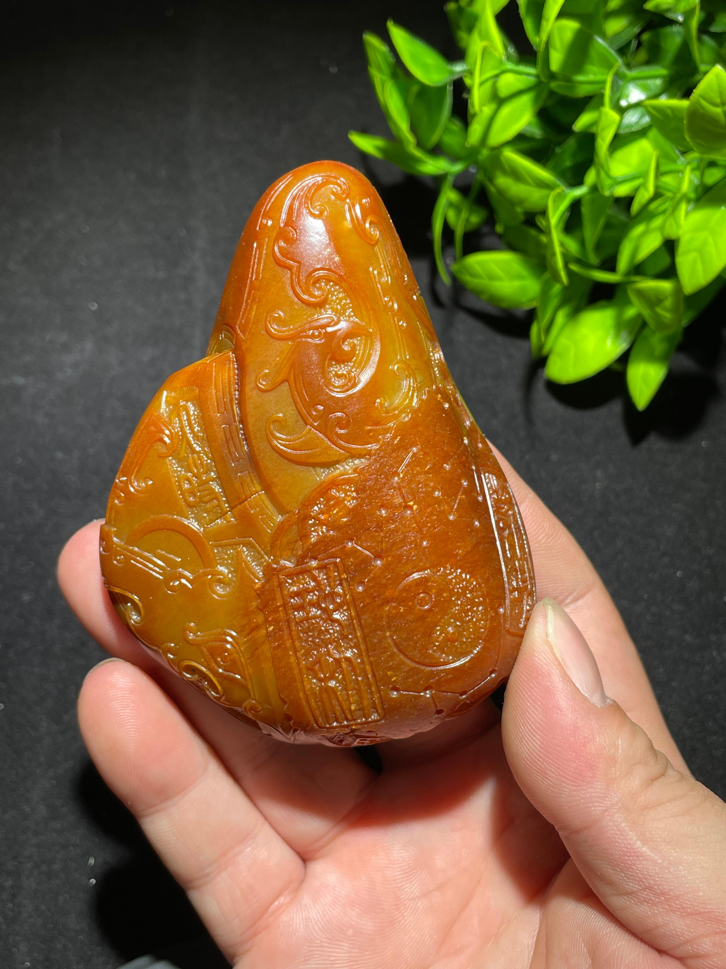 和田玉籽料独籽龙凤呈祥（239.0g）