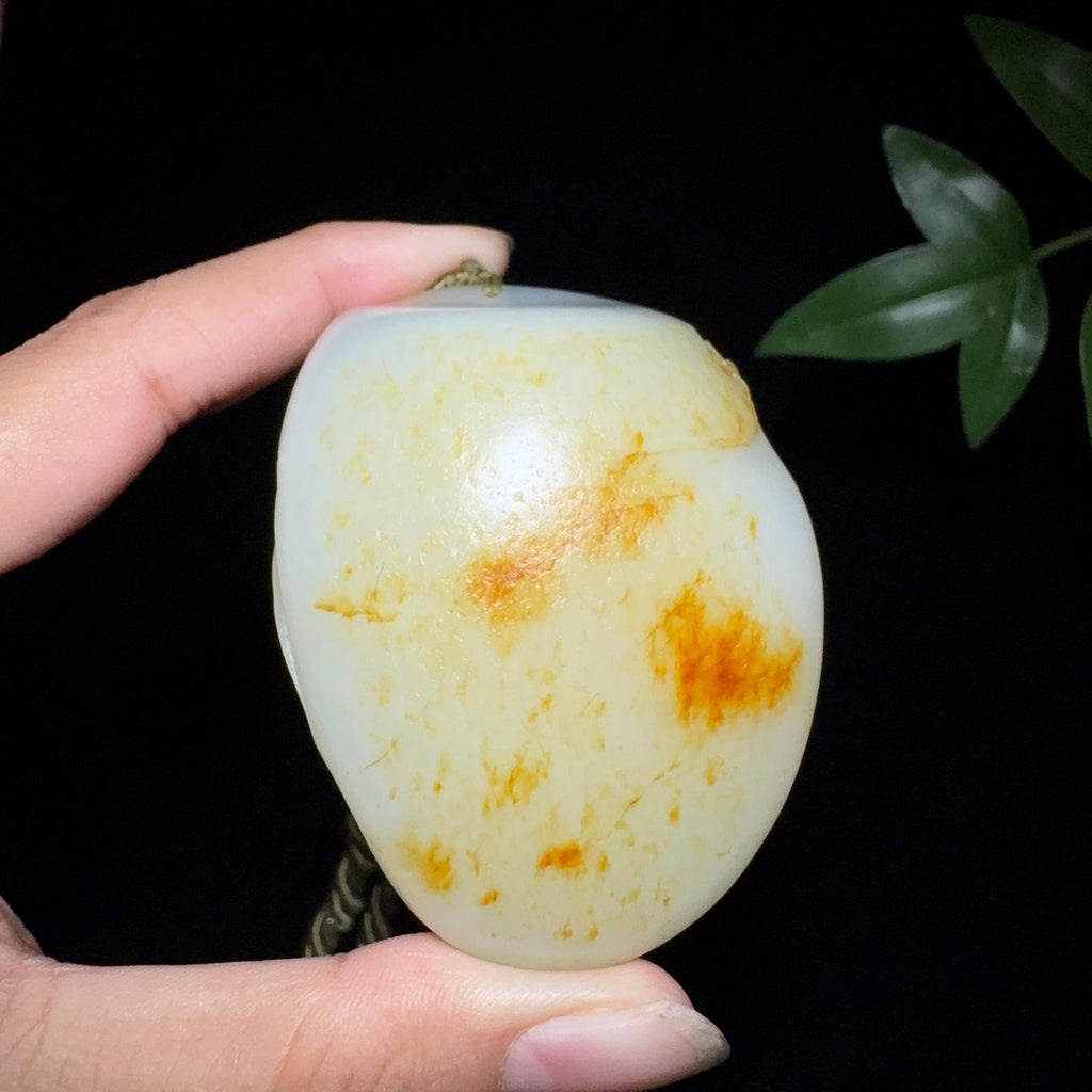 和田玉籽料雄鸡手把件（141.3g）