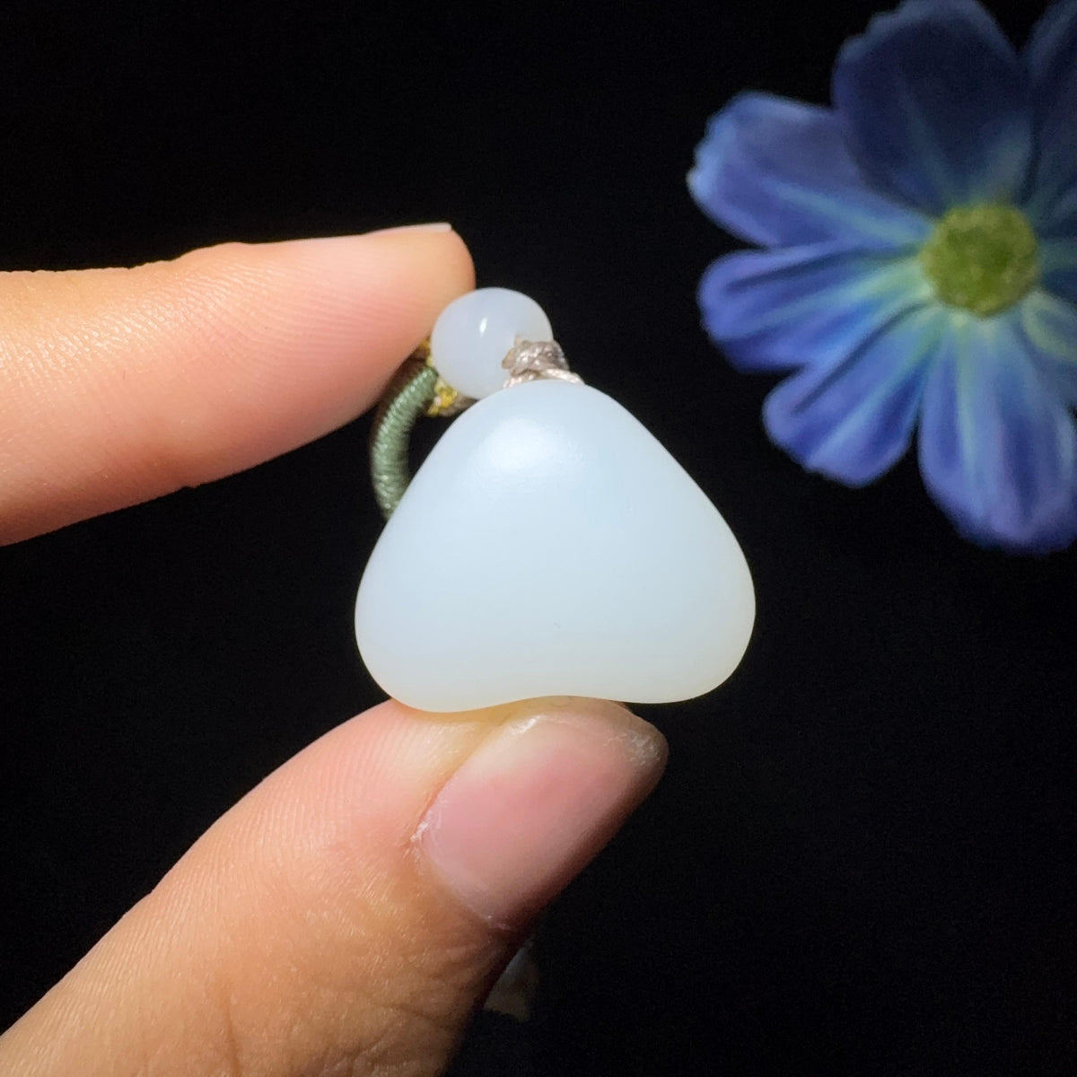 和田玉白玉心形爱心挂件（14.8g）