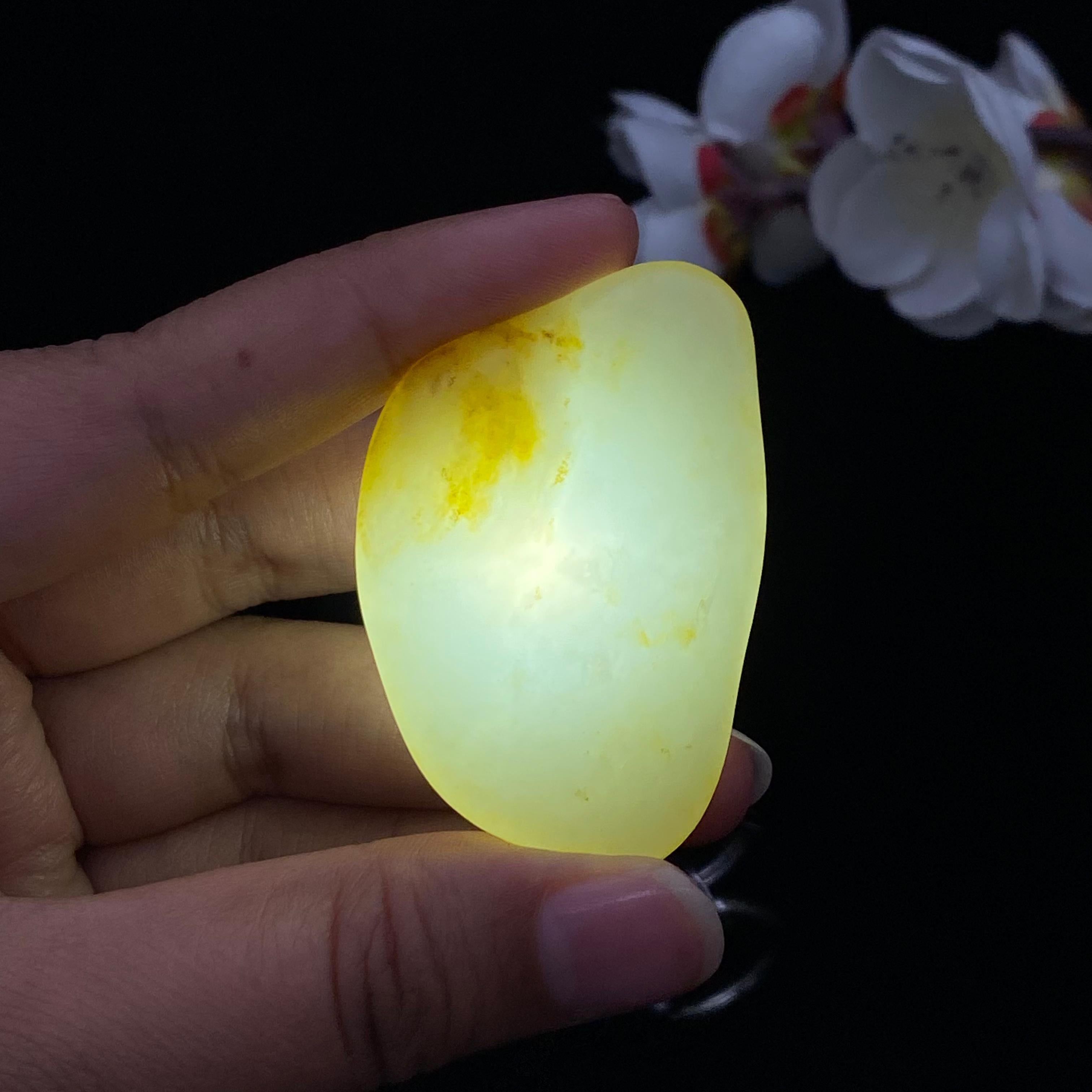 【超值推荐】和田玉黄皮籽料（30.9g）