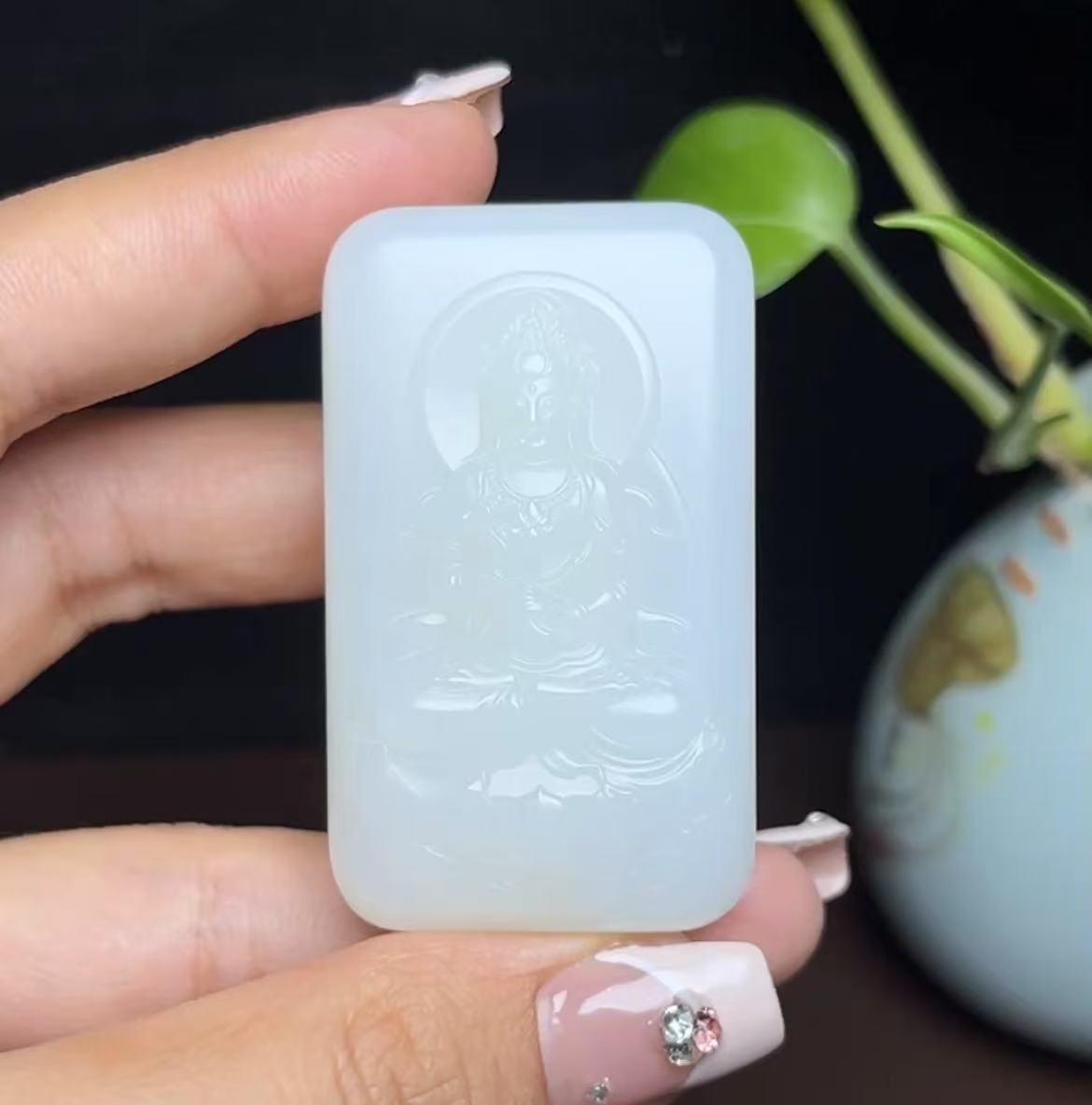 和田羊脂玉观音（60.9g）