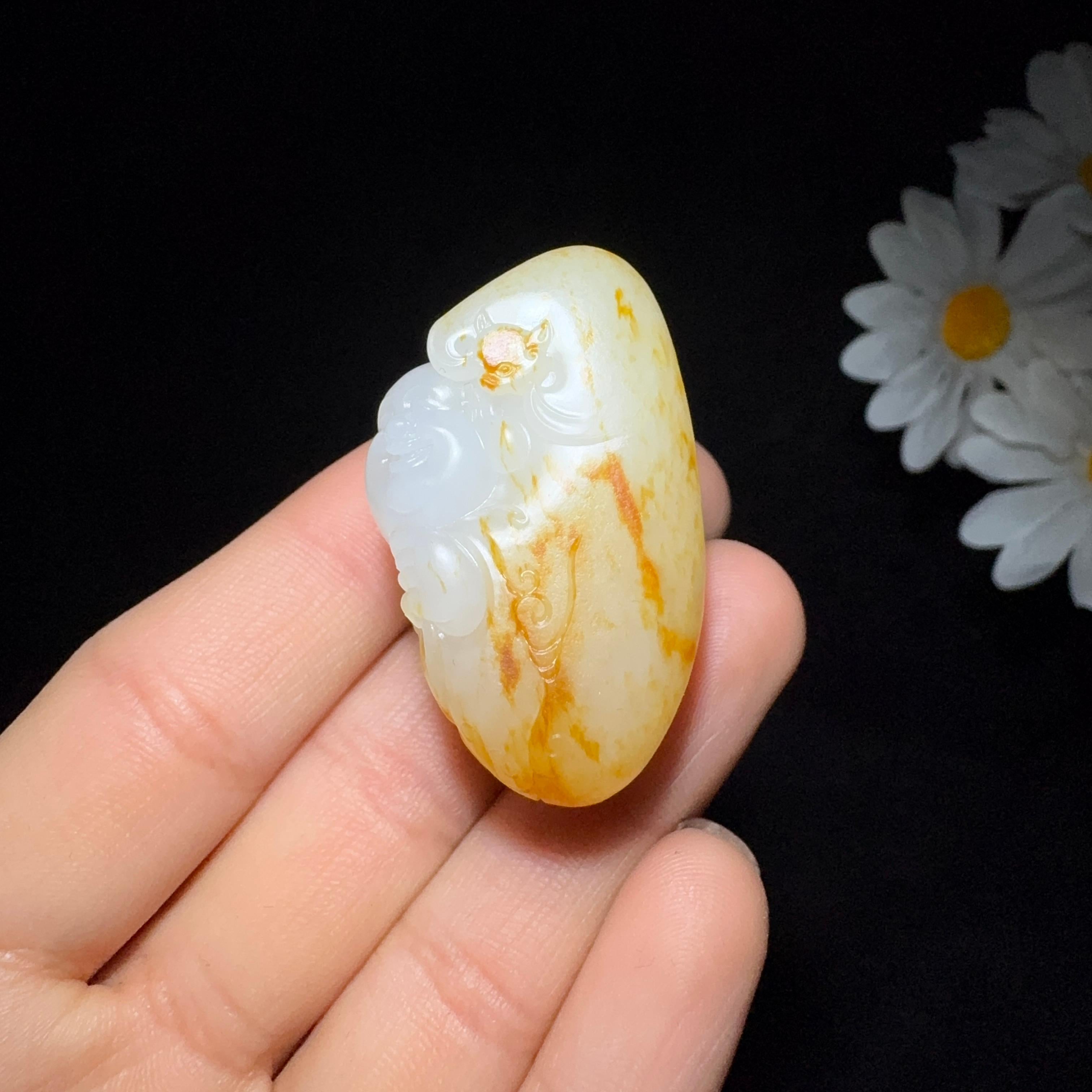 和田玉籽料收藏级挂件佛公（33.7g）