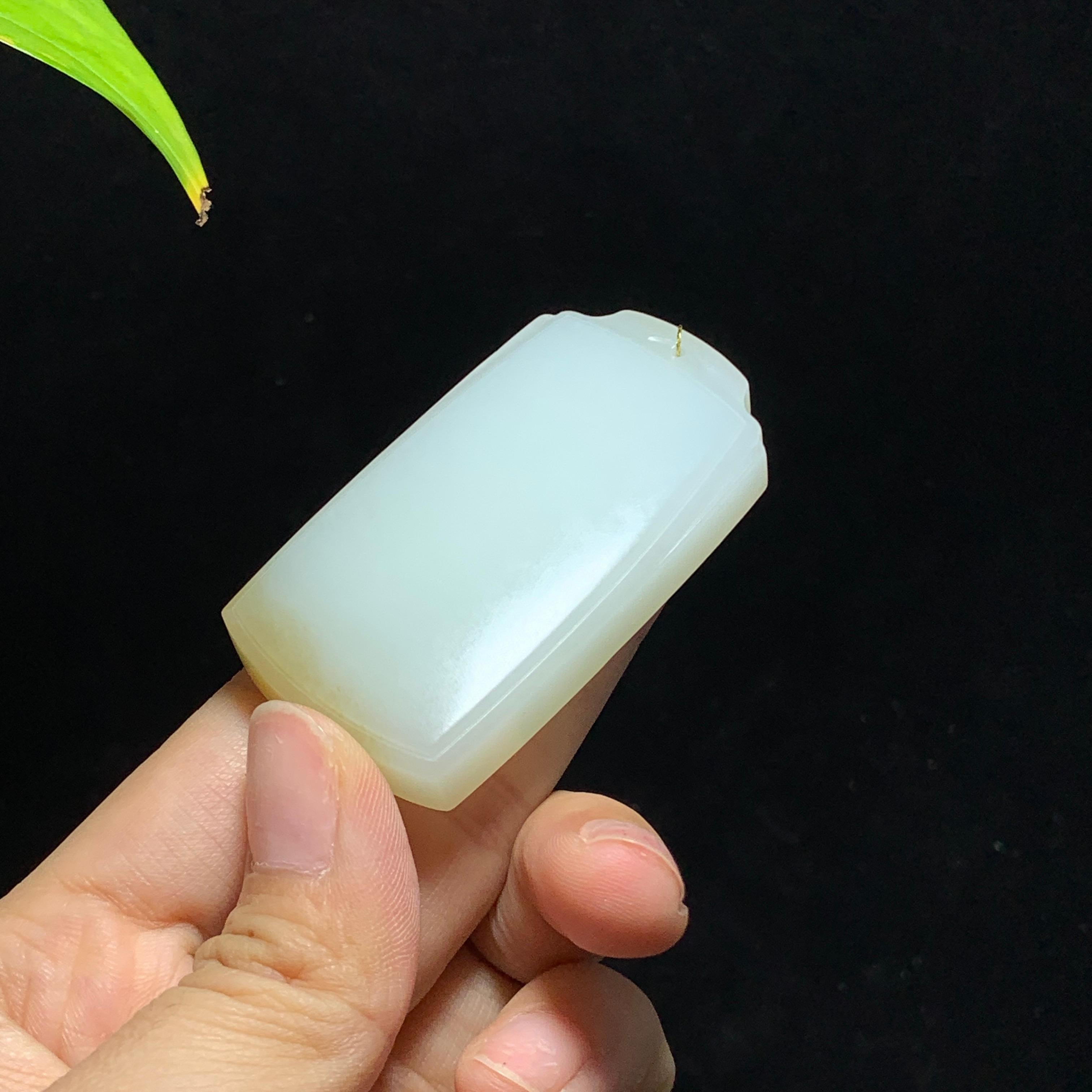 和田山料糖白玉无事牌（48.3g）