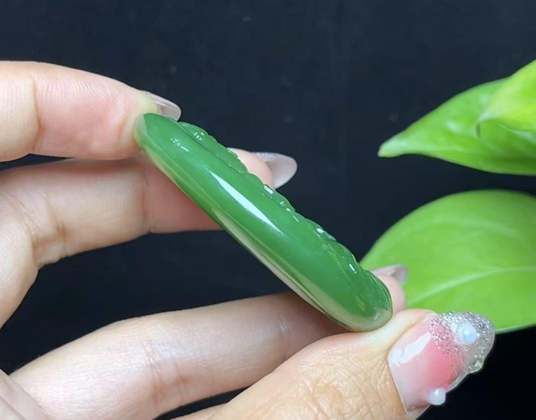 和田玉碧玉观音（53.0g）